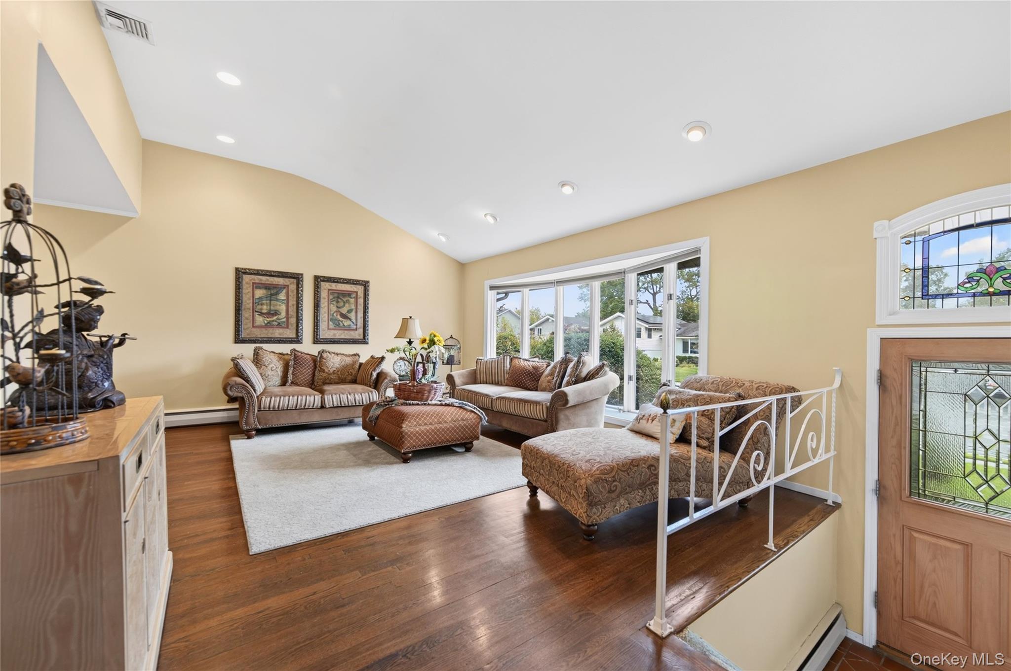 167 Maytime Drive — photo 2