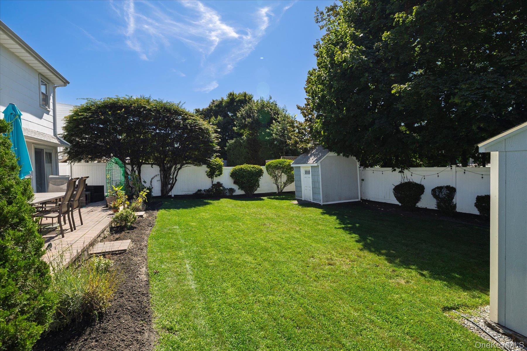 129 Arlyn Drive — photo 4