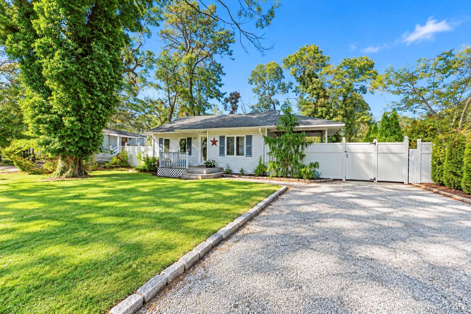 48 Hart Avenue — photo 4