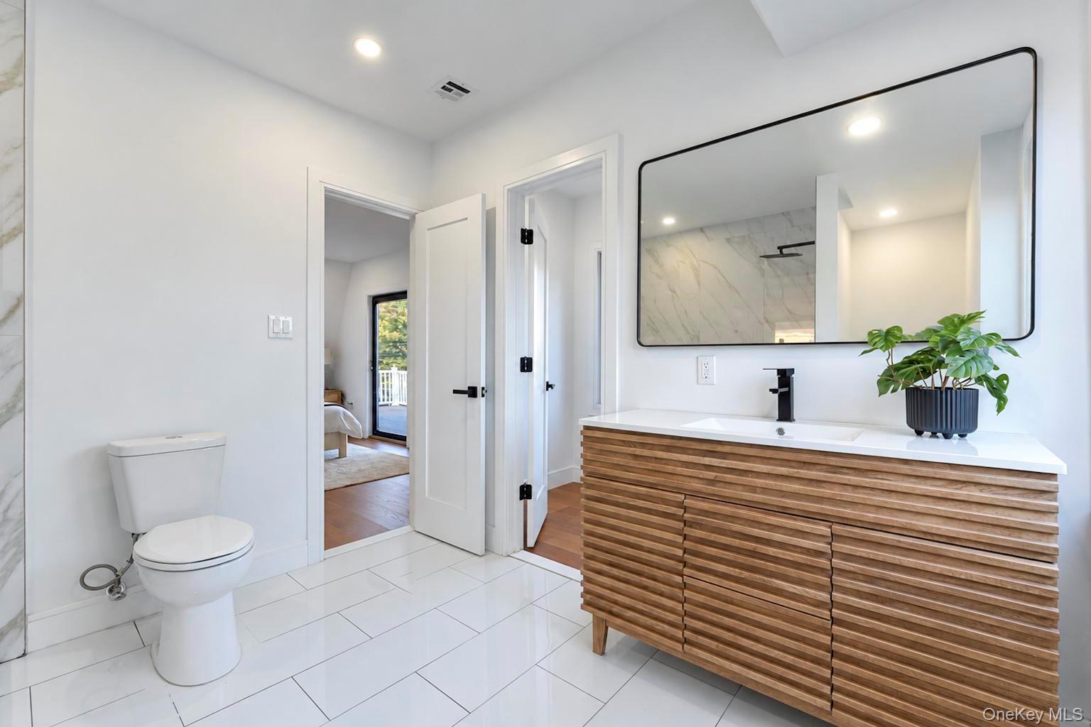460 Jefferson Street — photo 13