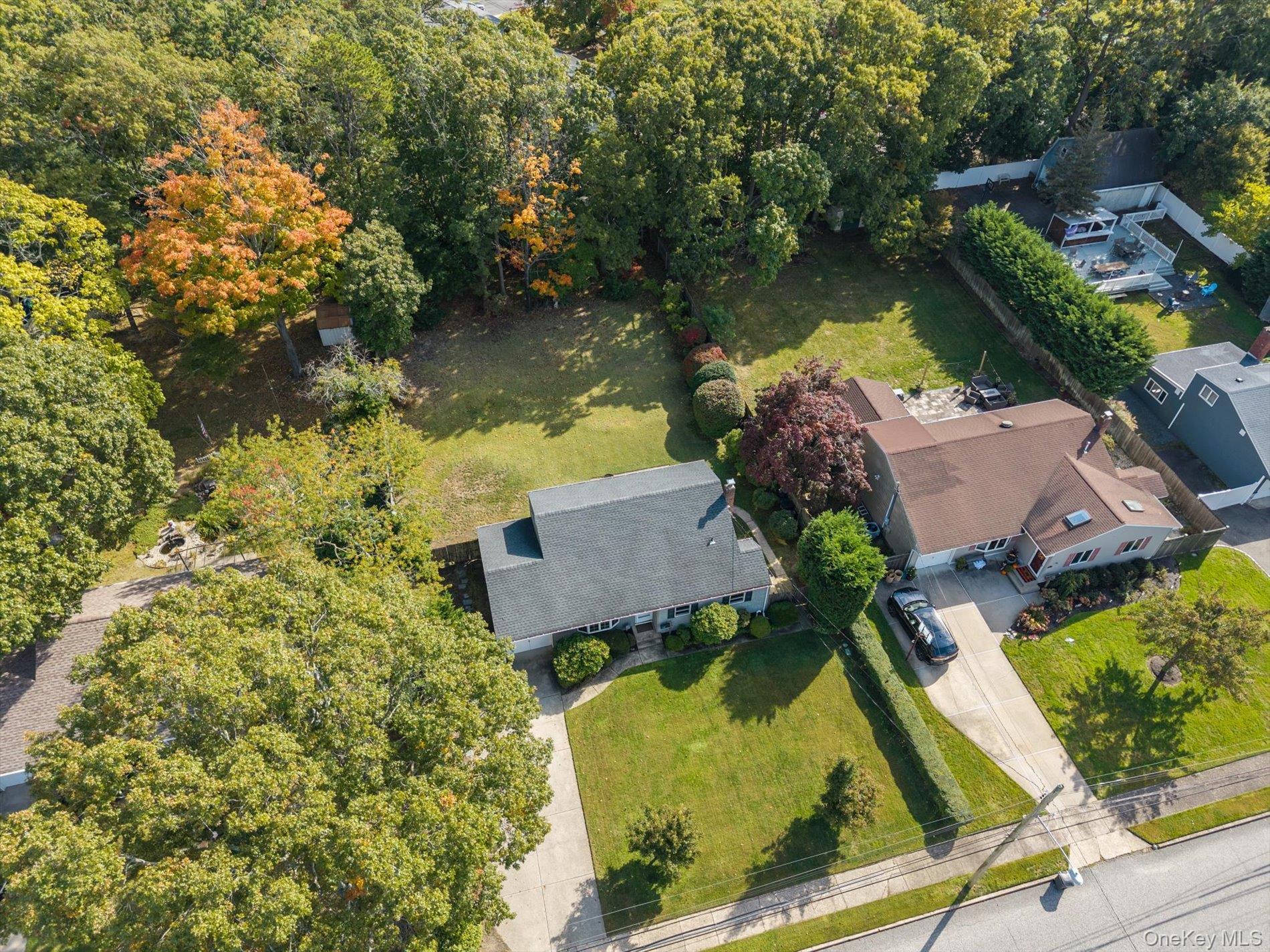 991 Gardiner Drive — photo 9