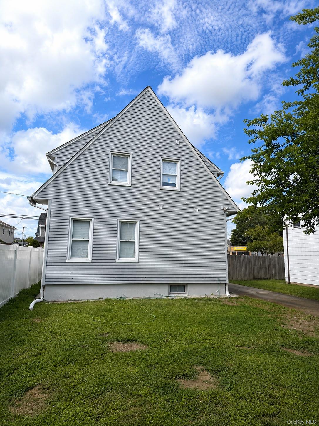 34 Frazier Street — photo 17
