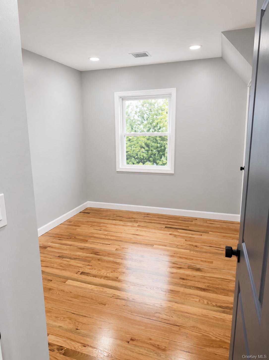 34 Frazier Street — photo 6