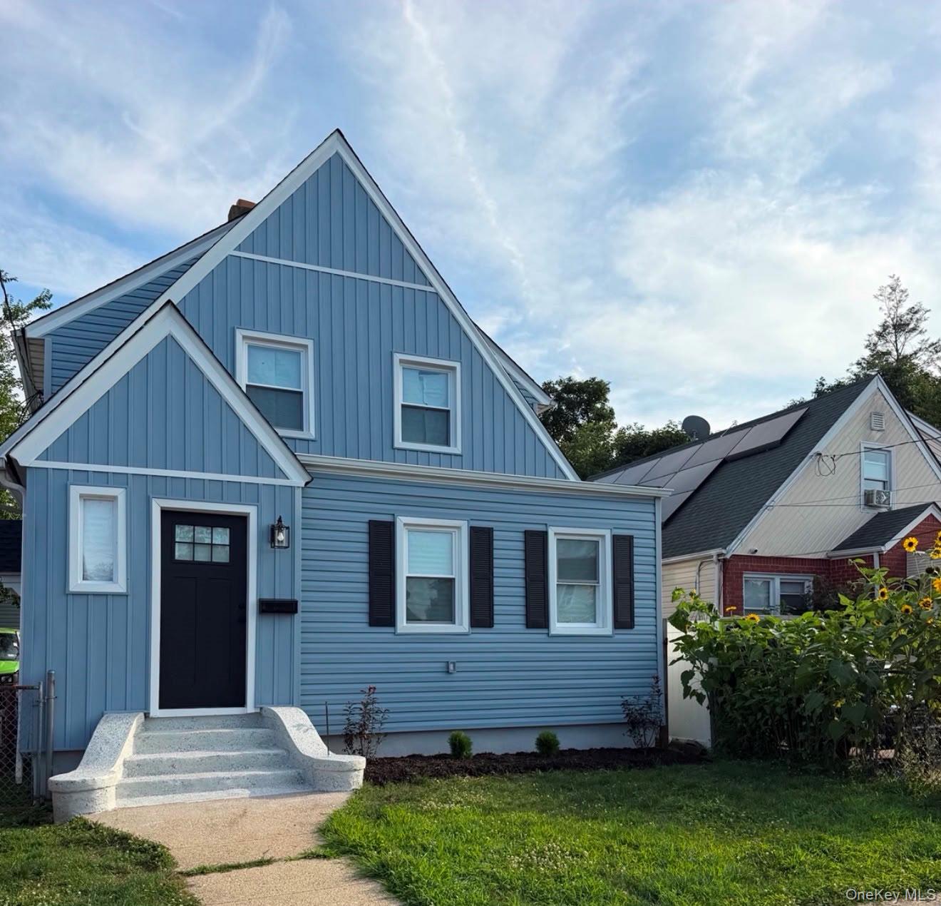34 Frazier Street, Hempstead