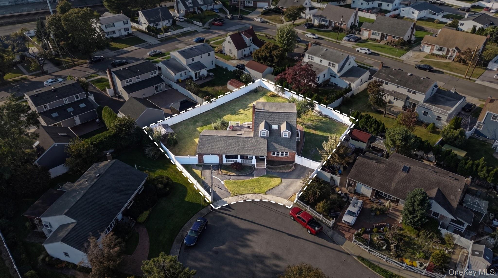 10 Victor Court — photo 6