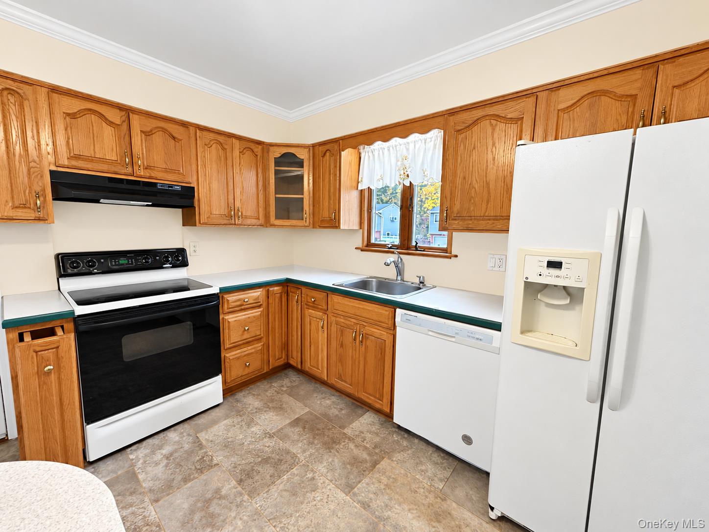 1073 Oakneck Road — photo 7