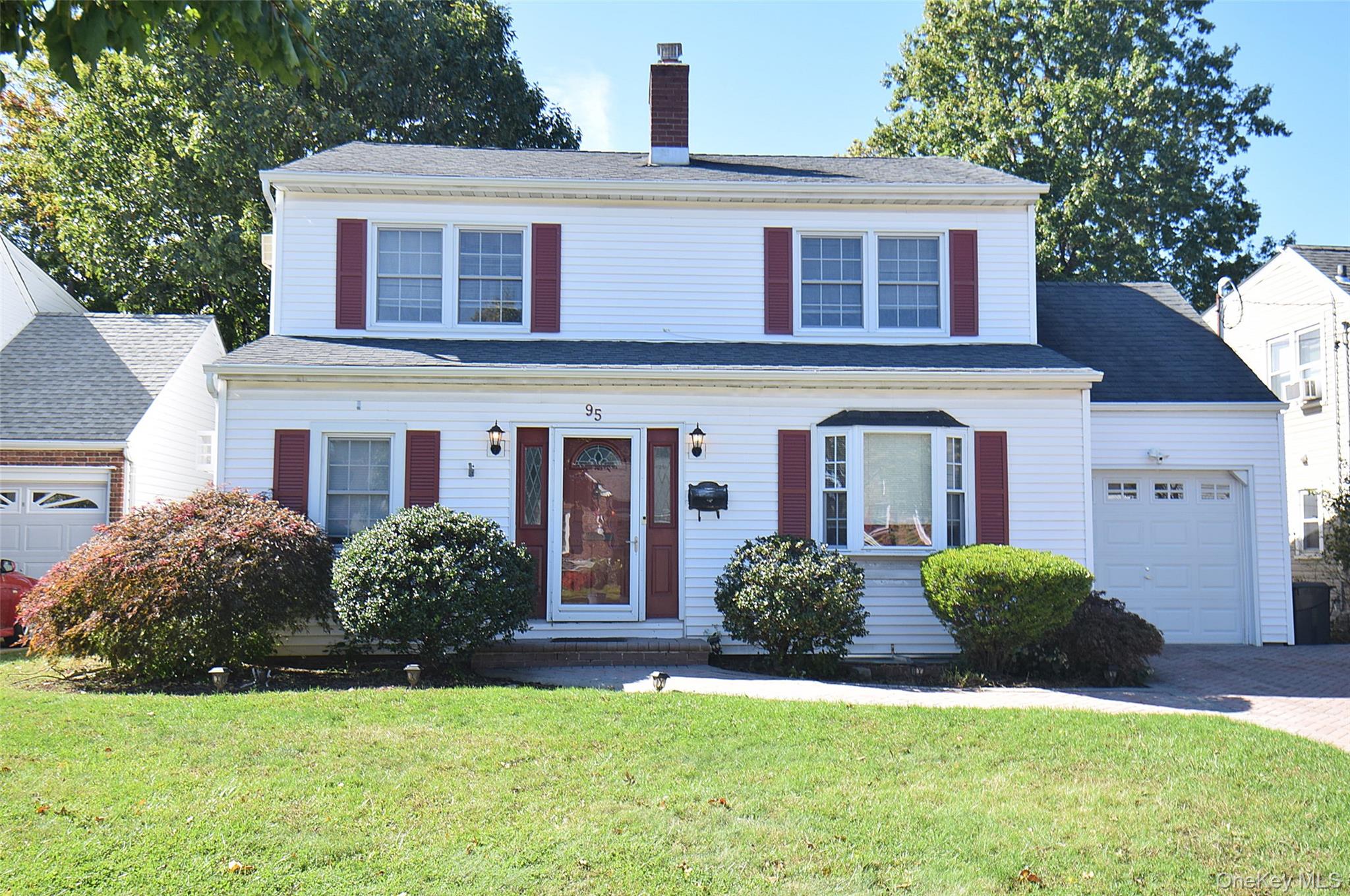95 Krug Place — photo 2