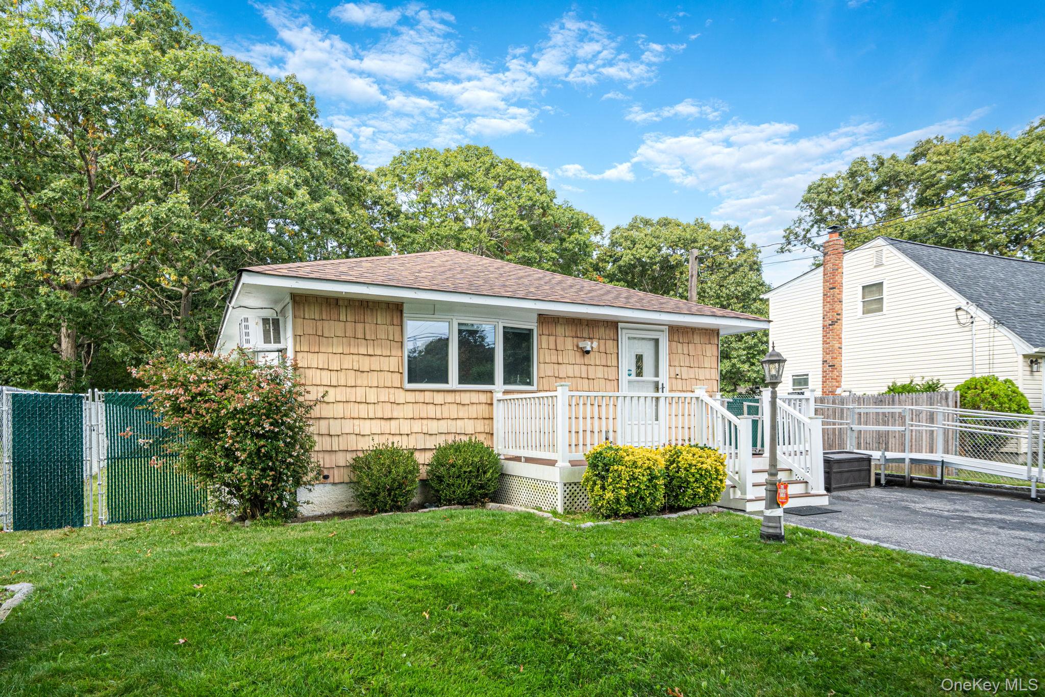 87 Somerset Avenue — photo 2