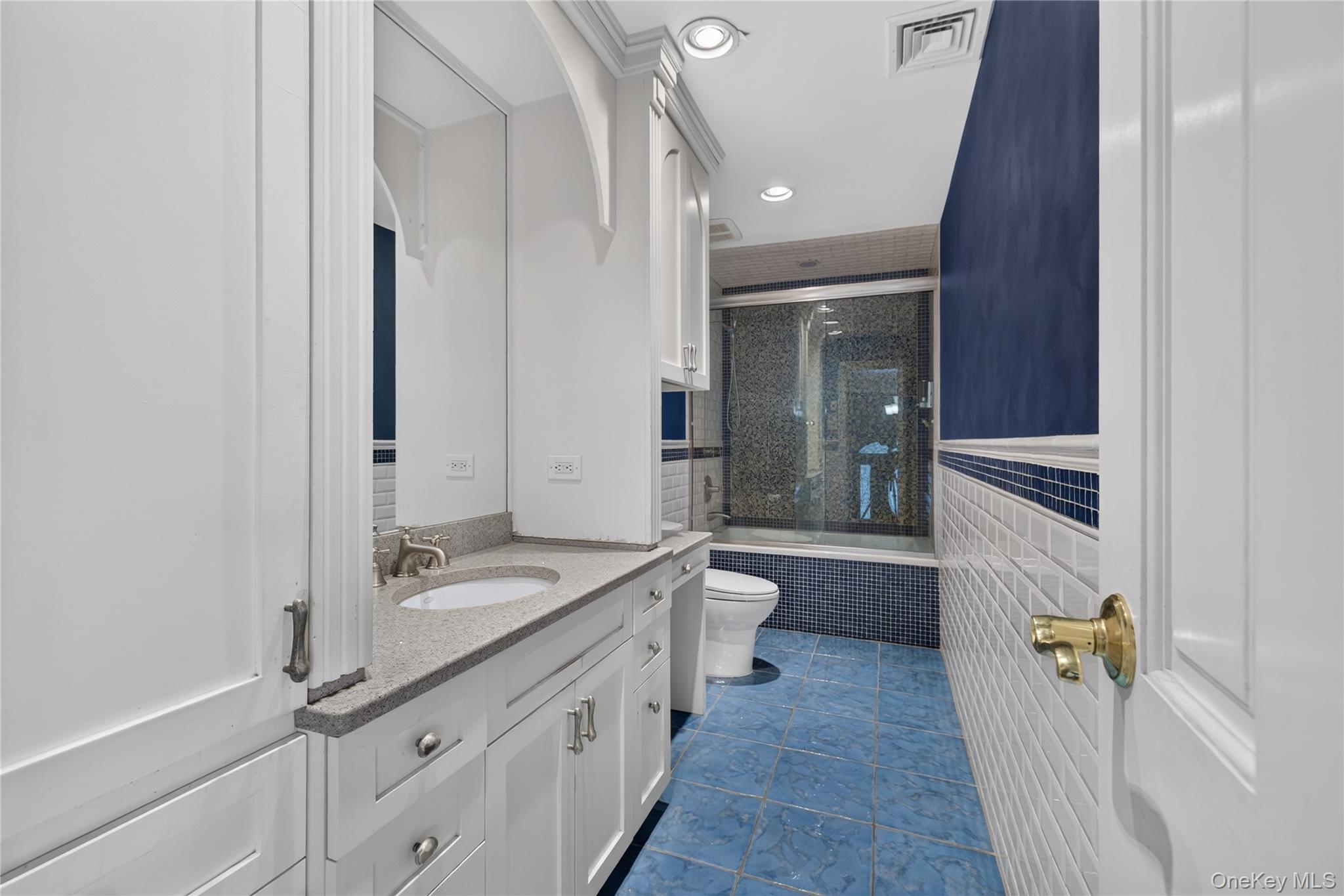23 Gale Drive — photo 22