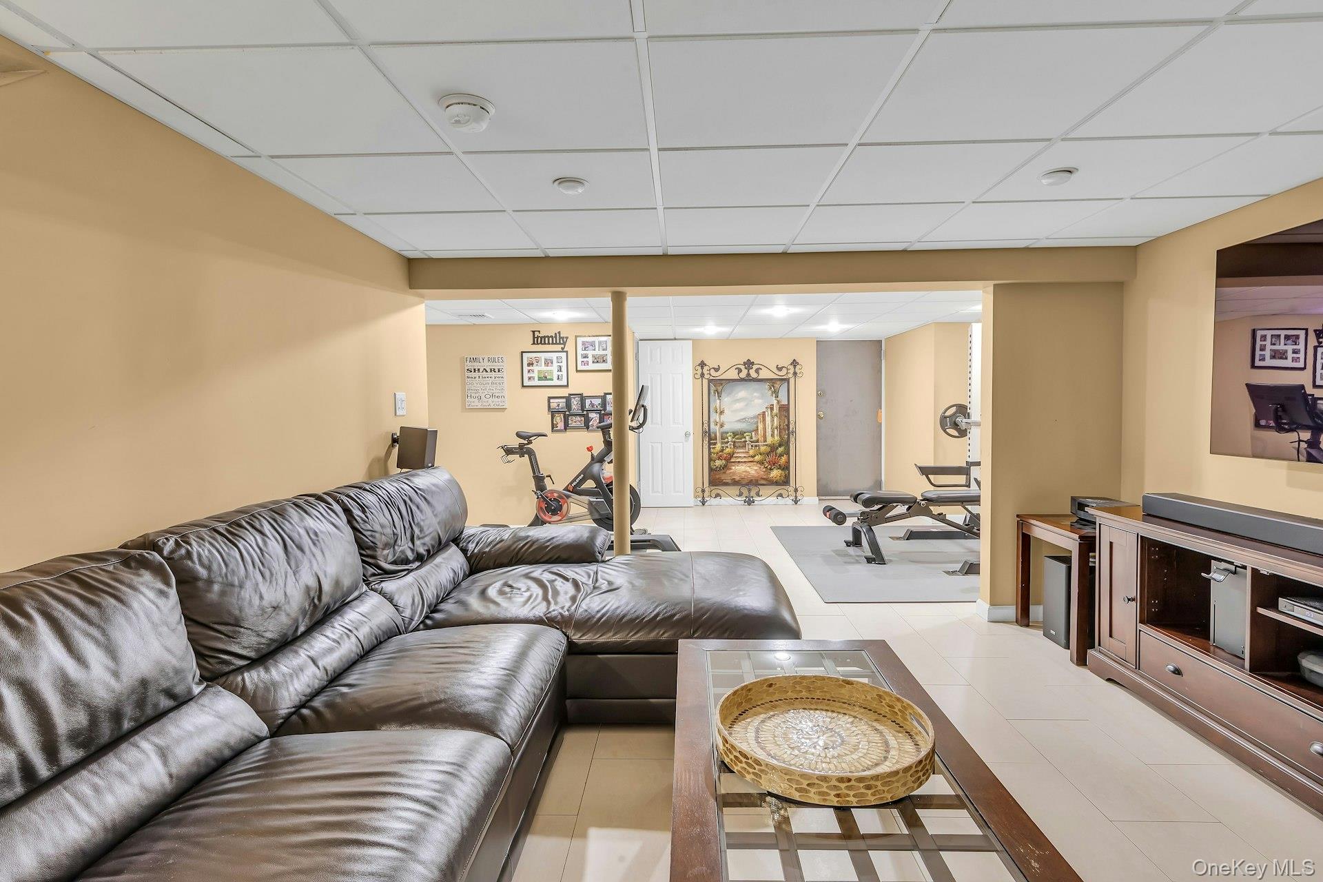 153 Hickory Street — photo 17