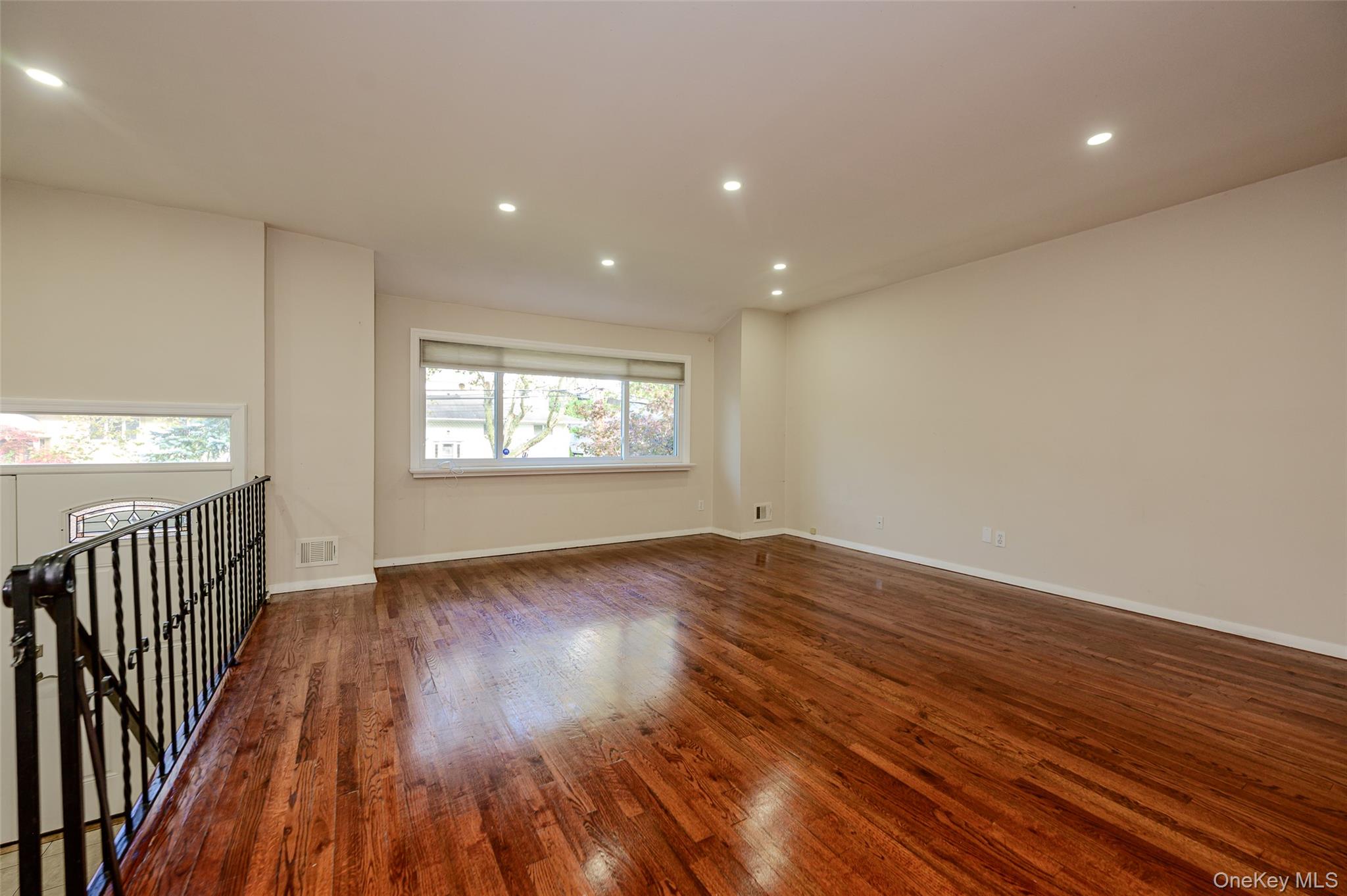 559 Leheigh Lane — photo 3