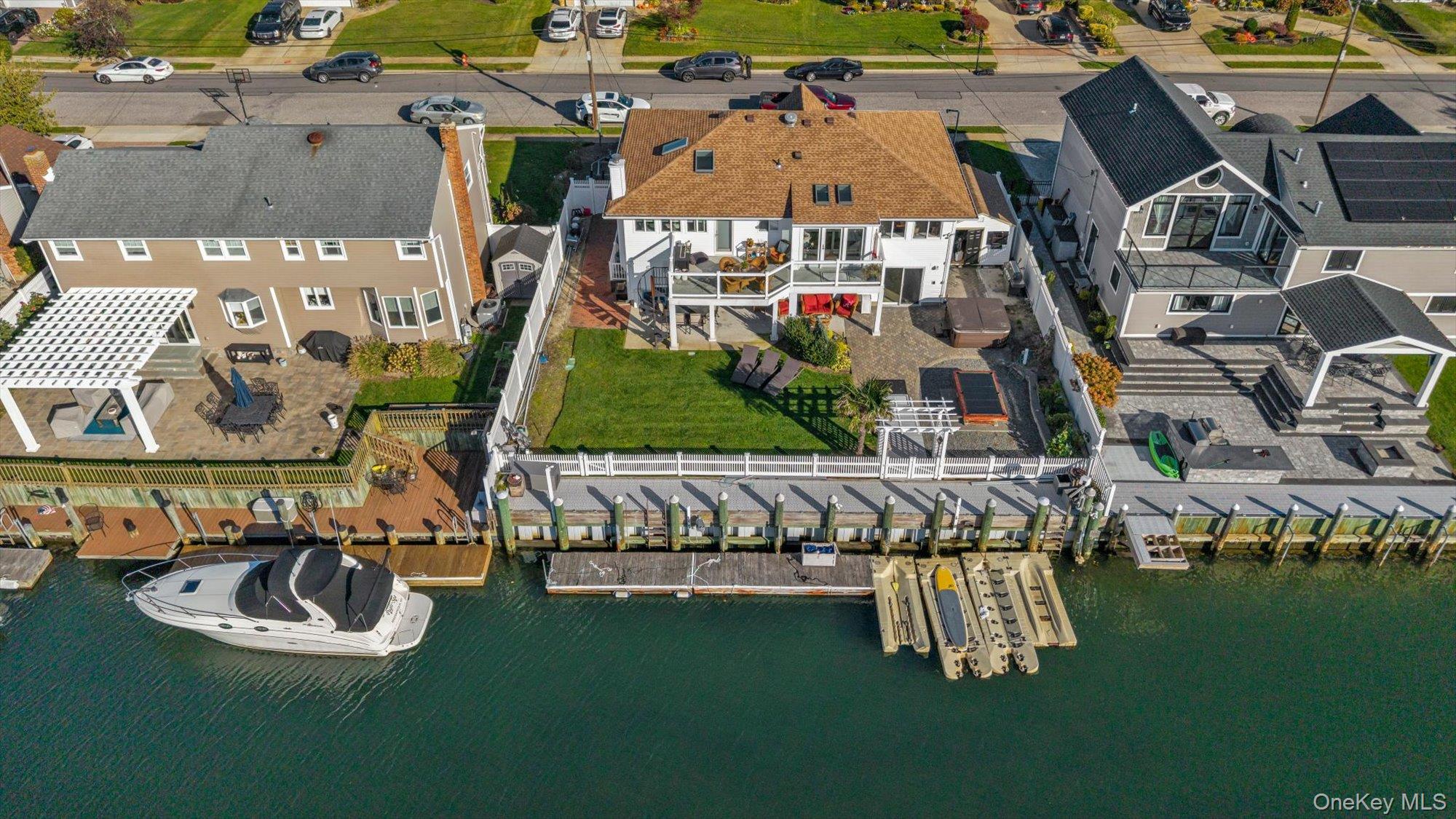19 Anchor Drive — photo 25