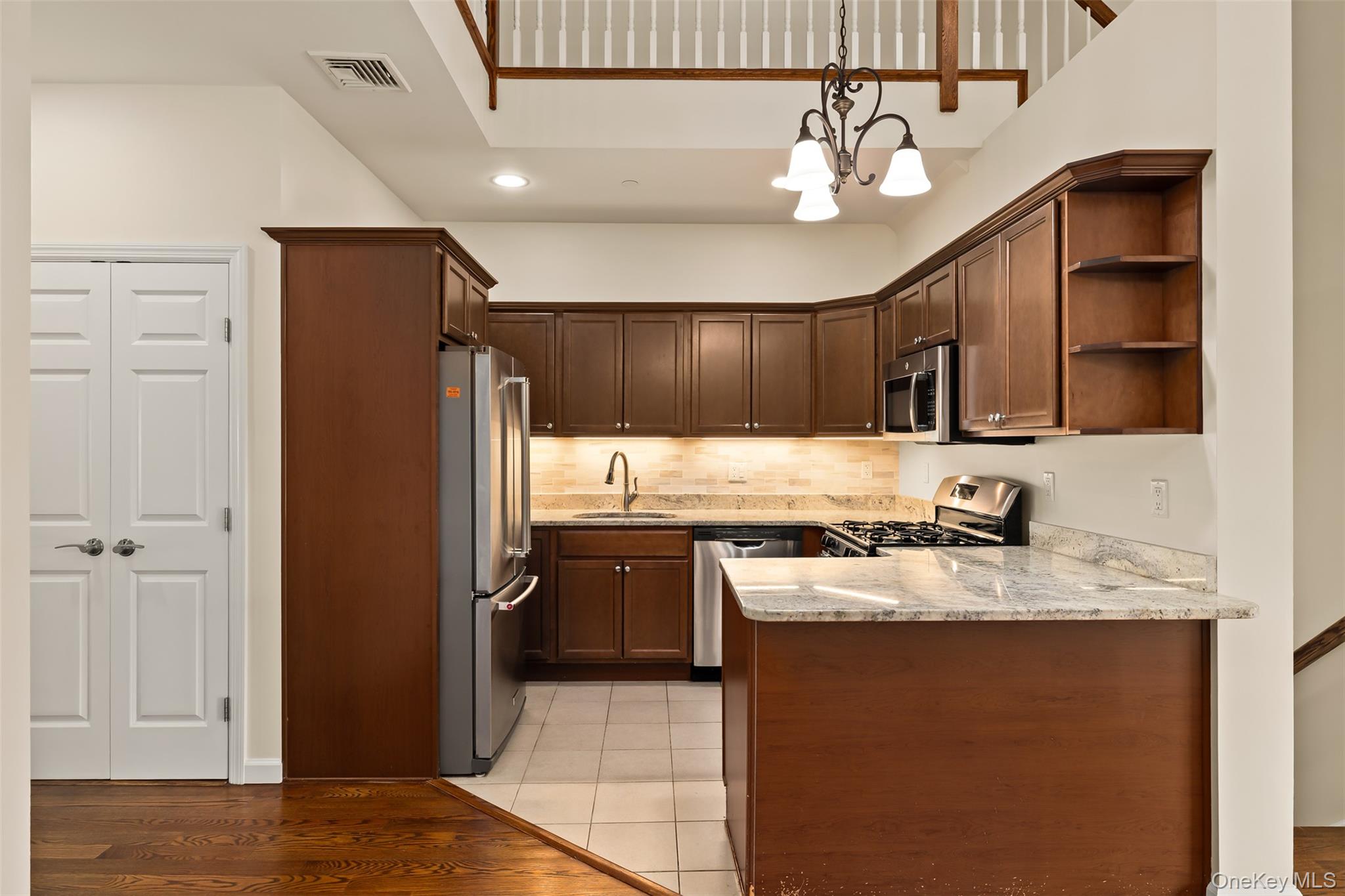 57 Spring Drive — photo 12