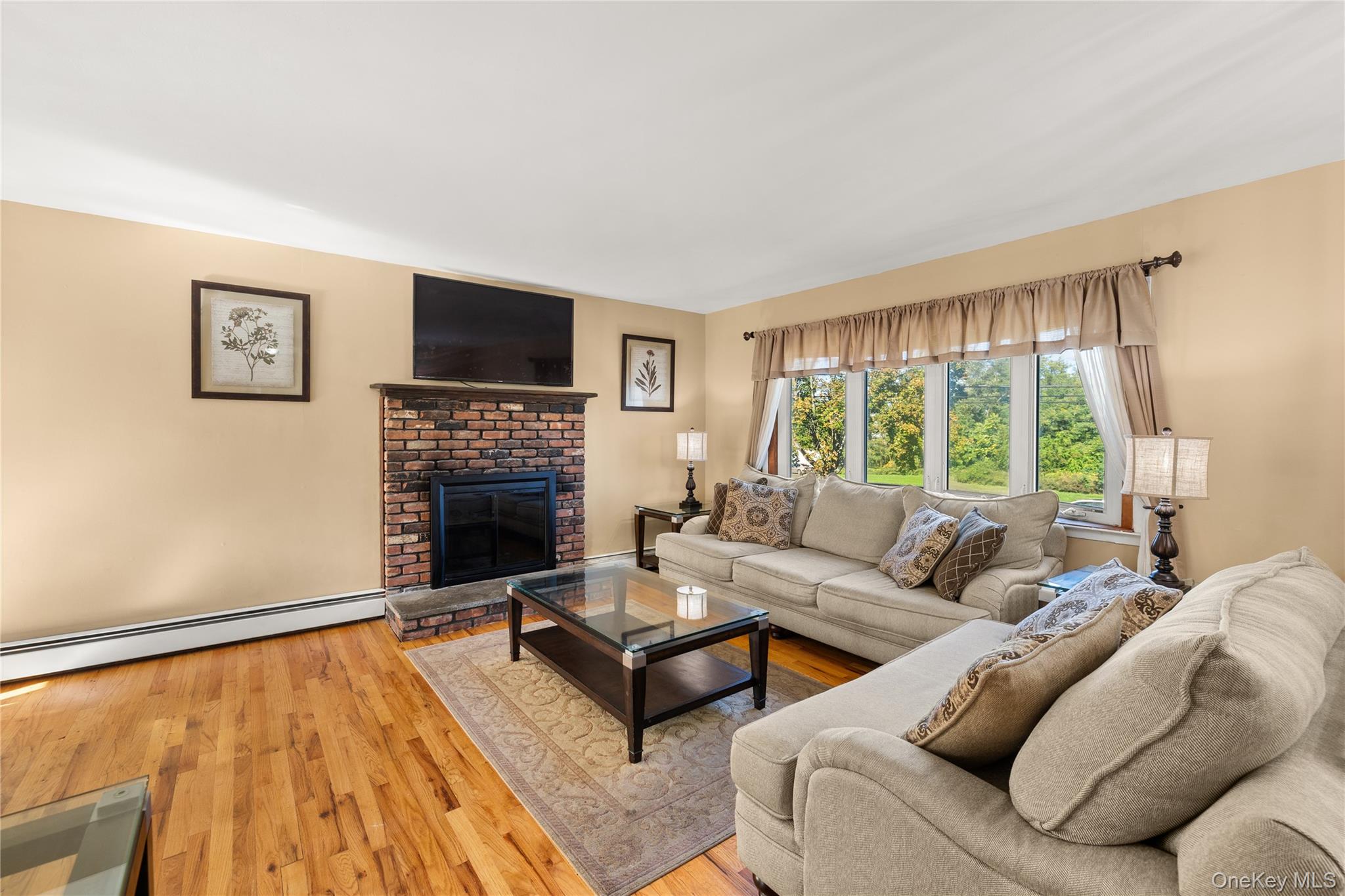 697 East Drive — photo 7
