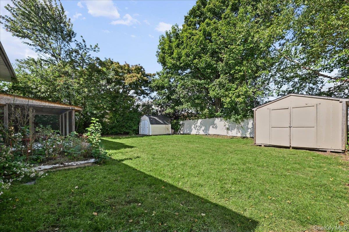 8 Evers Street — photo 32