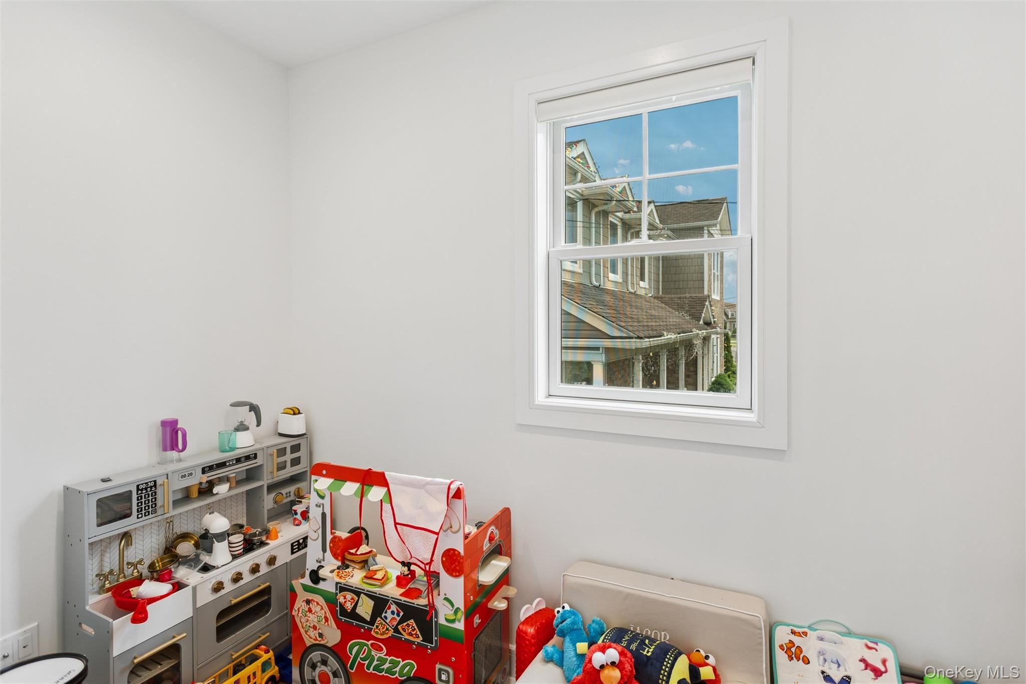 169 Mott Street — photo 14