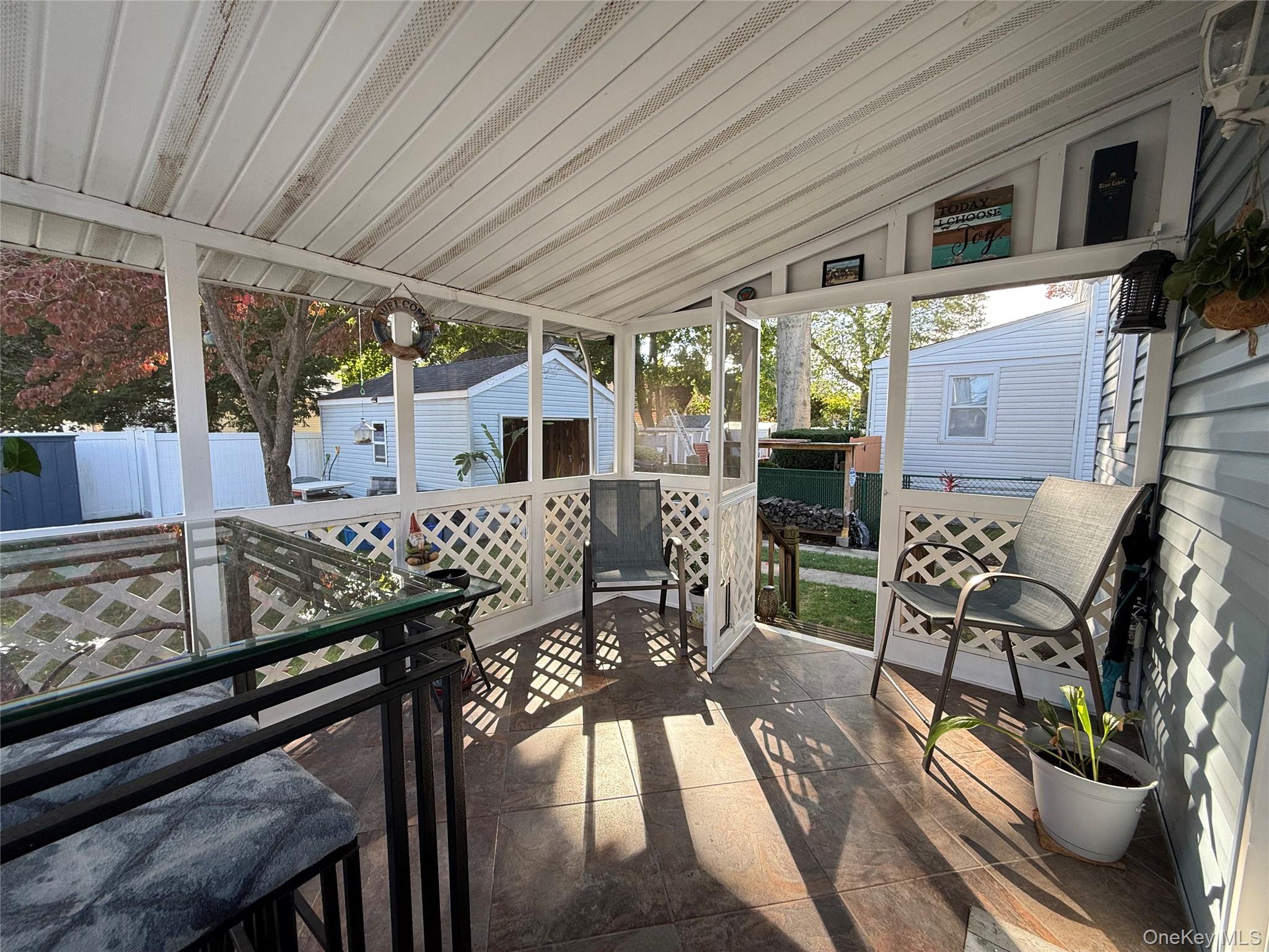 12 Cottage Place — photo 17