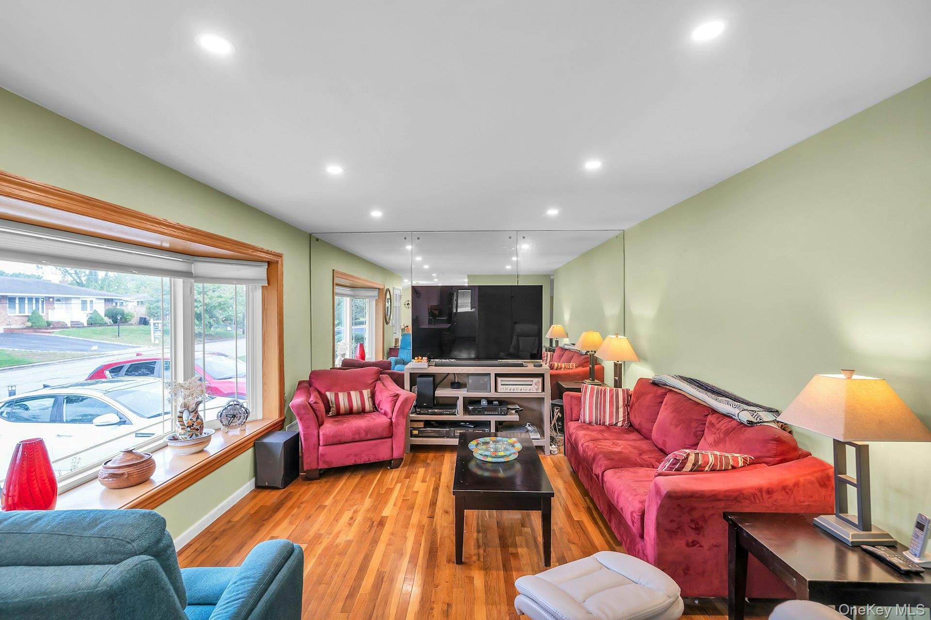 10 Fruitwood Lane — photo 3
