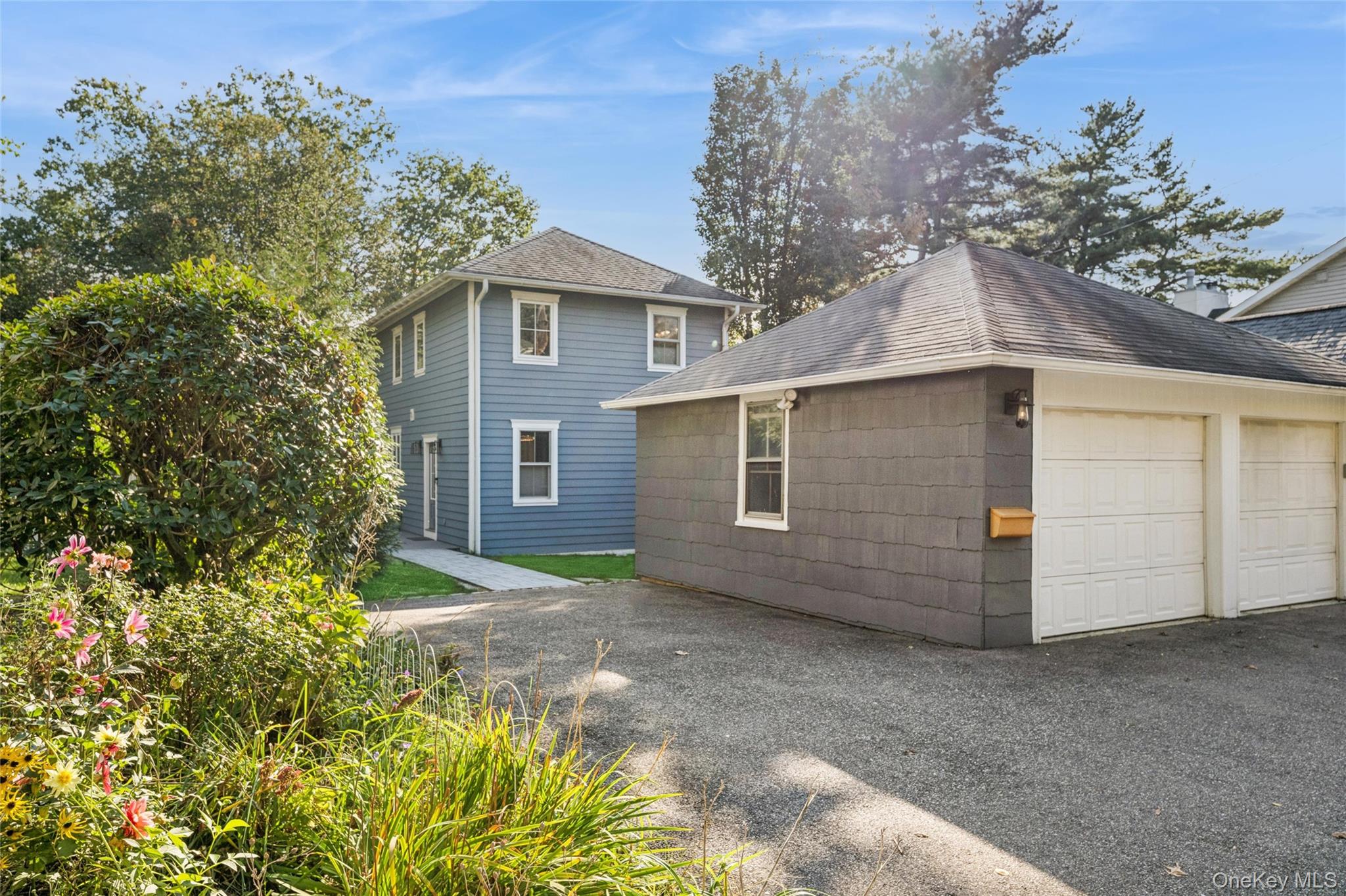 18 20th Avenue — photo 34