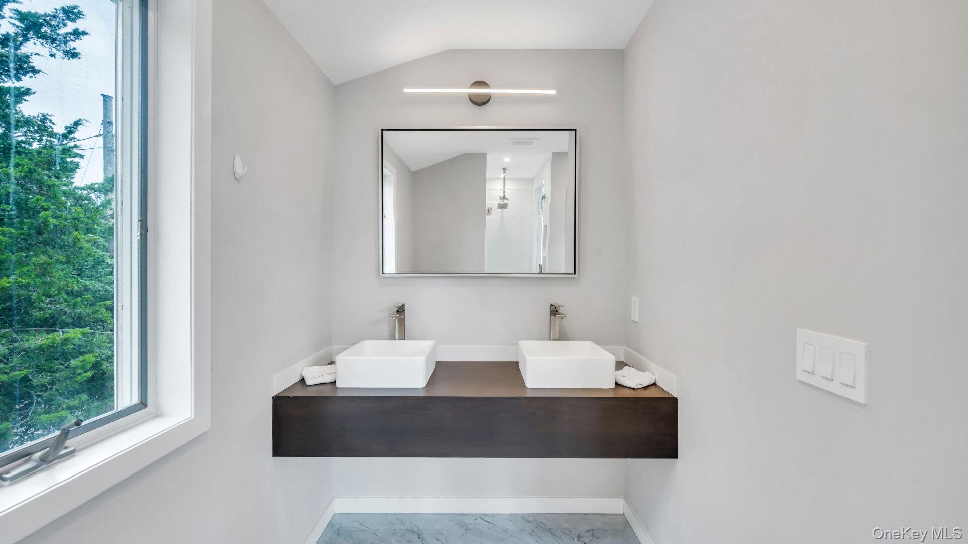 470 Windy Point Lane — photo 19
