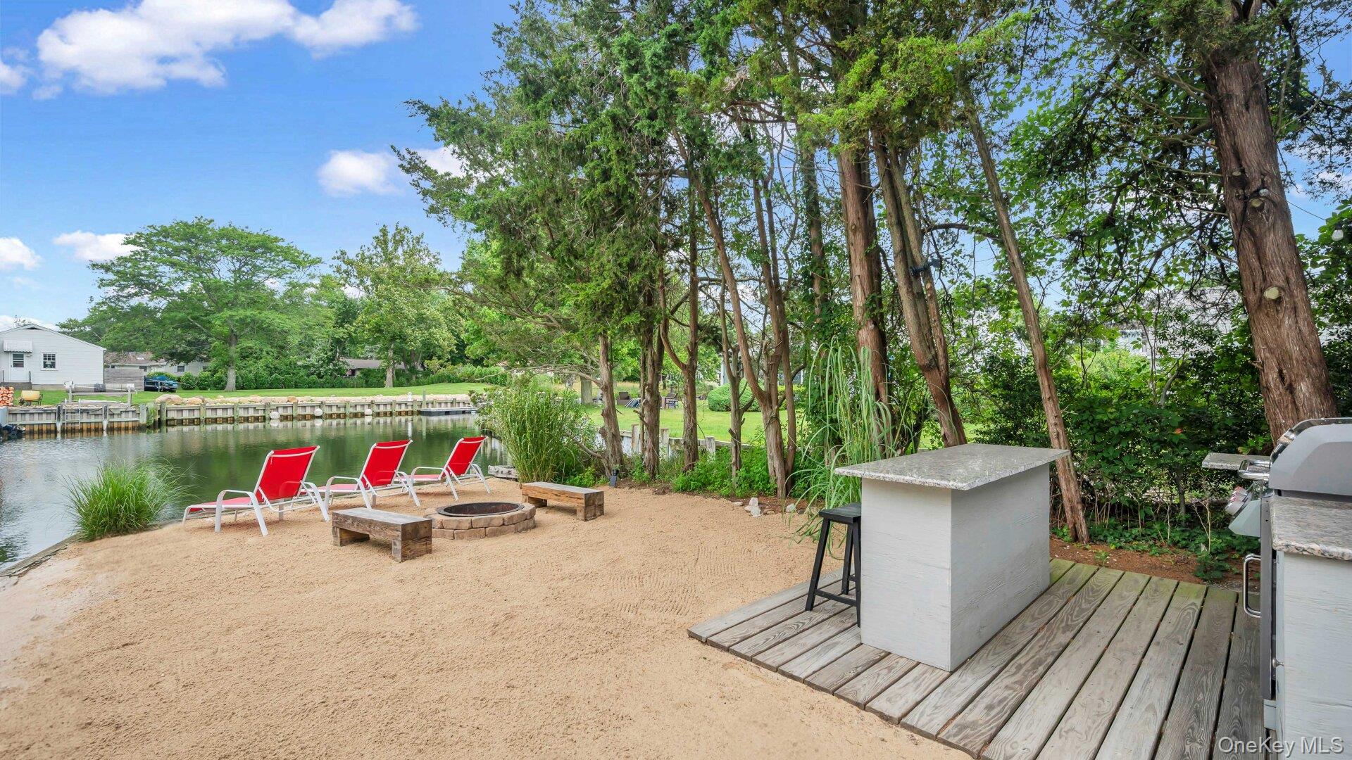 470 Windy Point Lane — photo 4