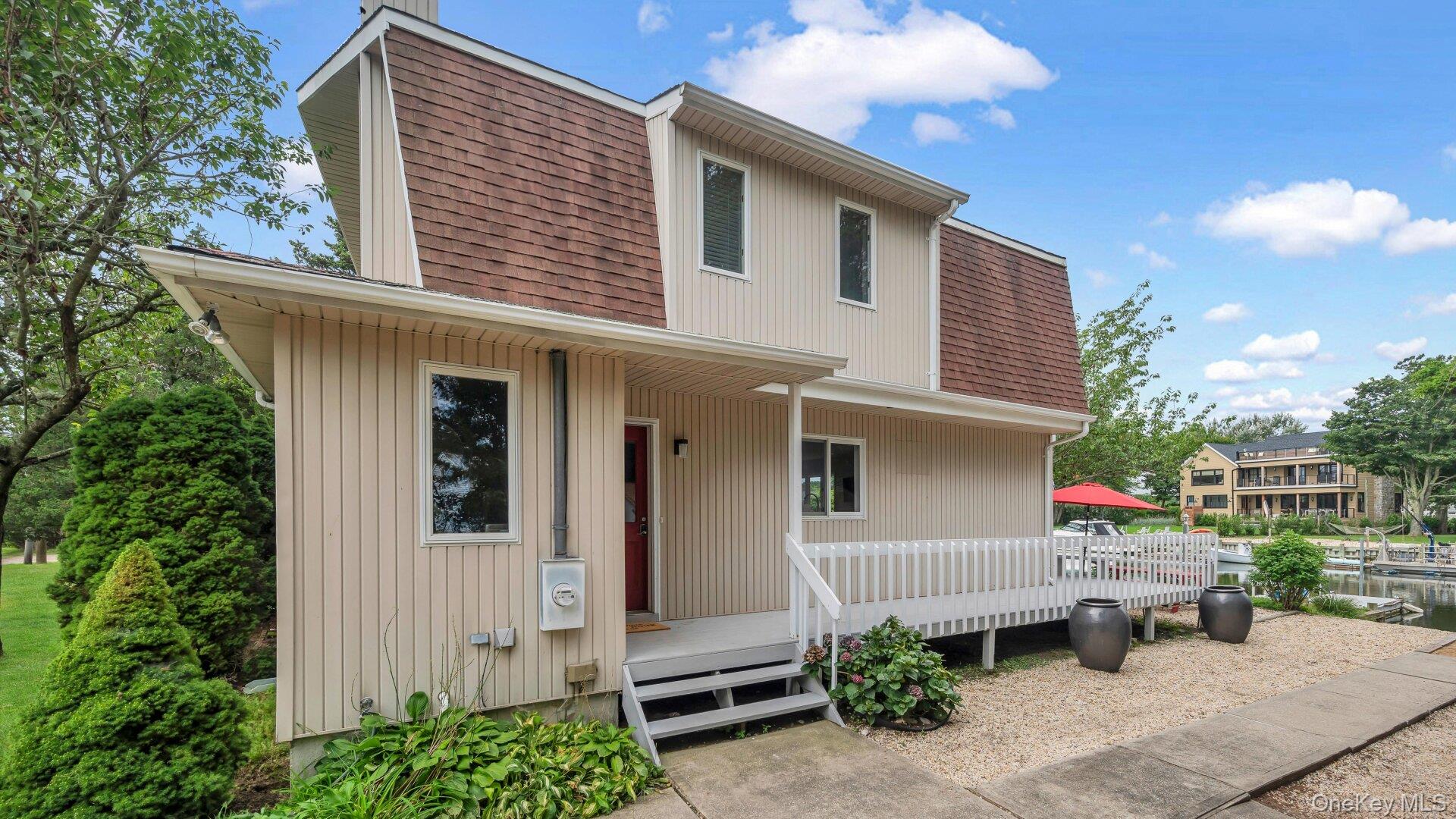 470 Windy Point Lane, Southold
