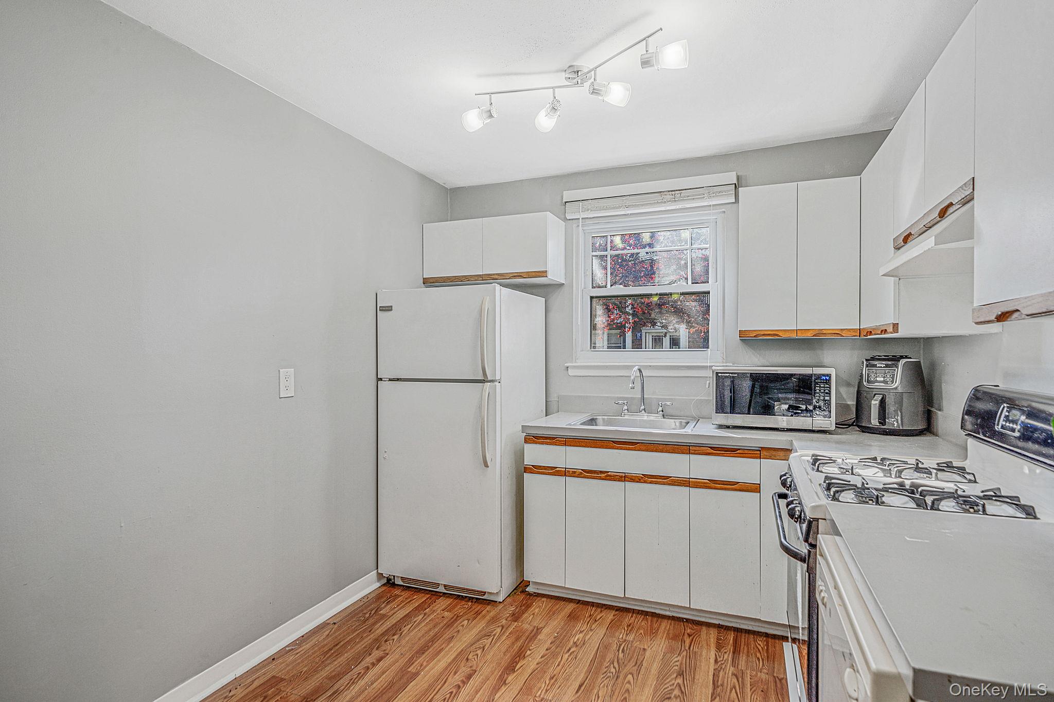 219 Fairharbor Drive #219 — photo 16