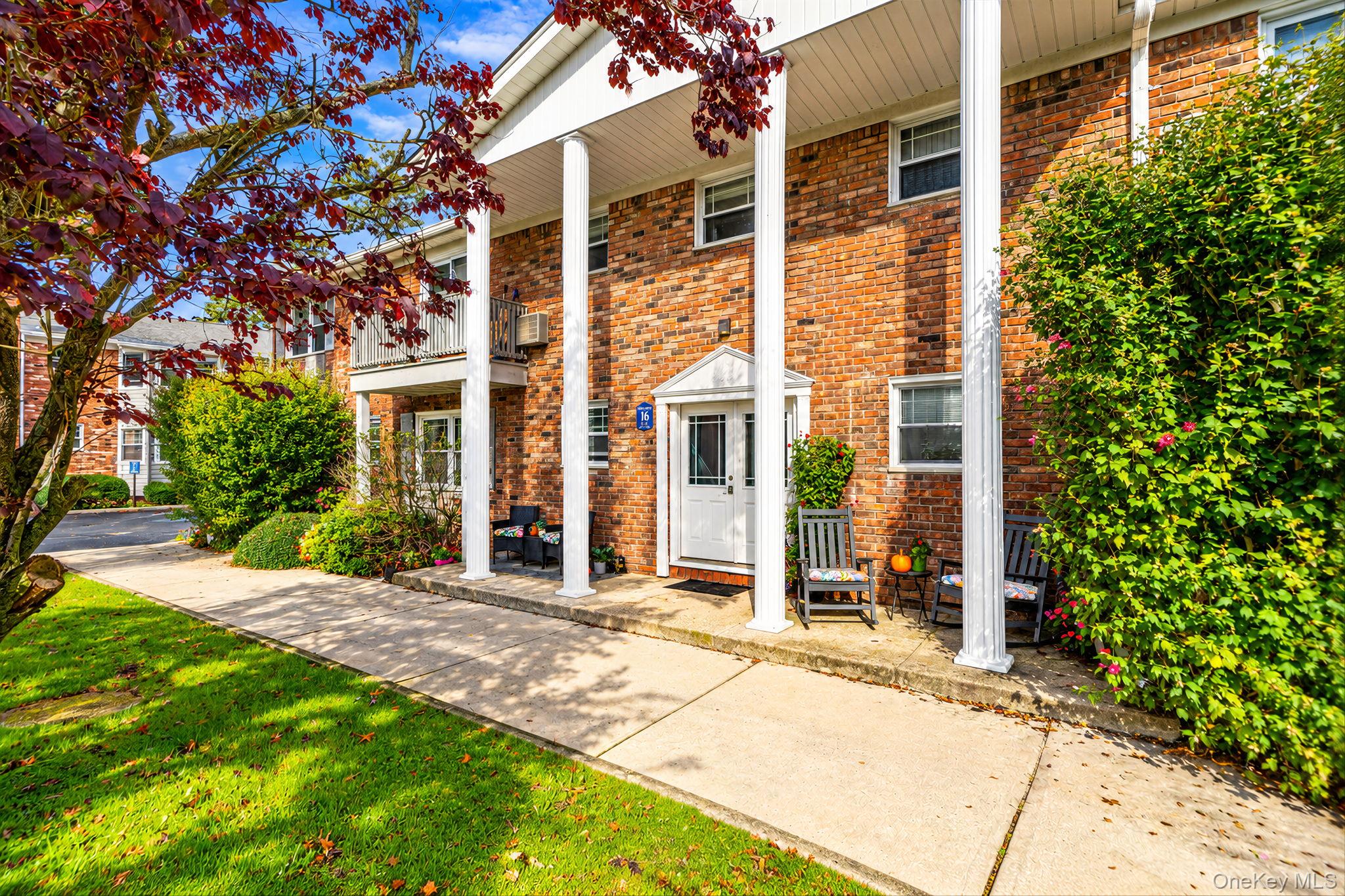 219 Fairharbor Drive #219 — photo 2