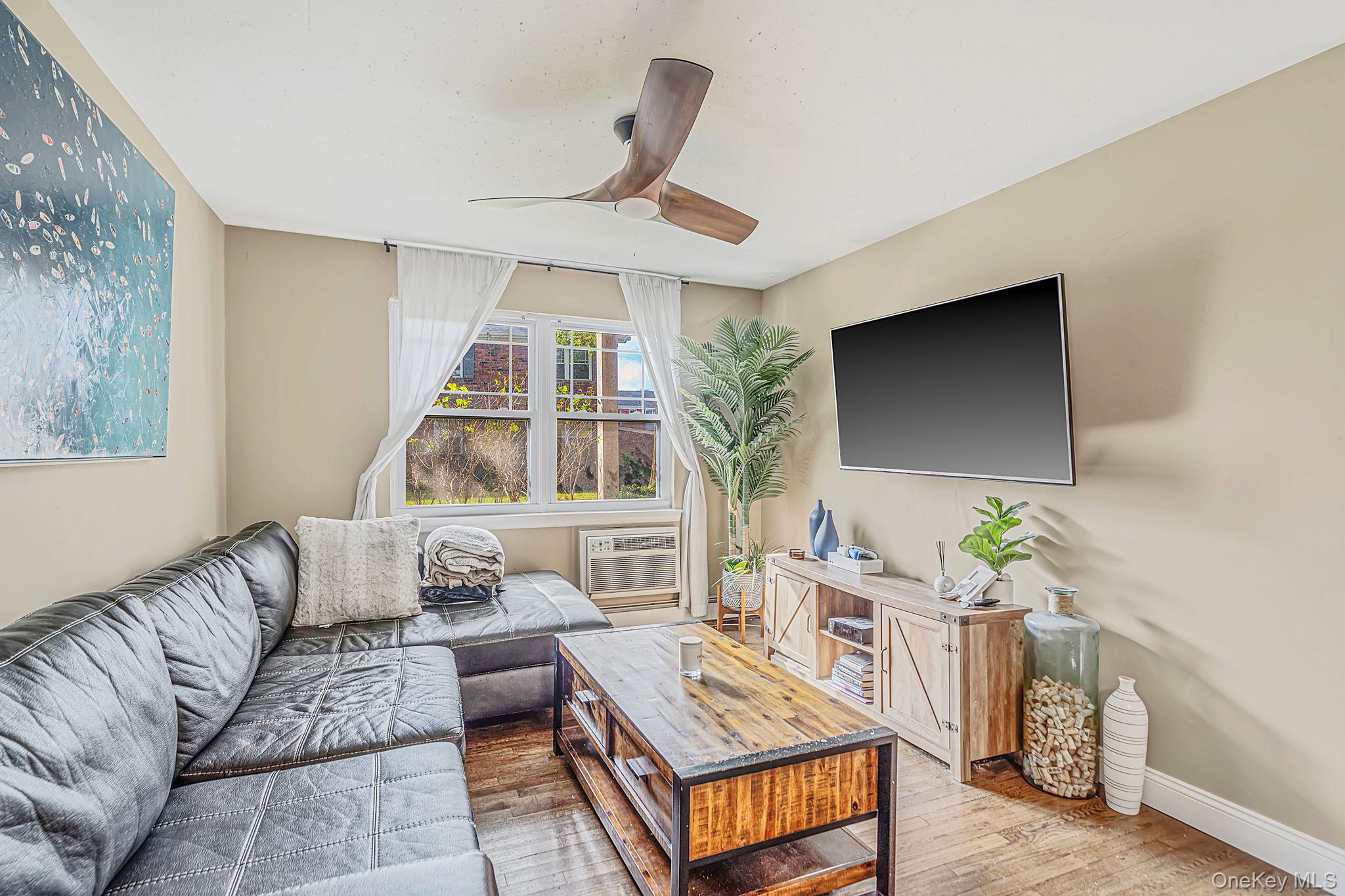 219 Fairharbor Drive #219 — photo 9