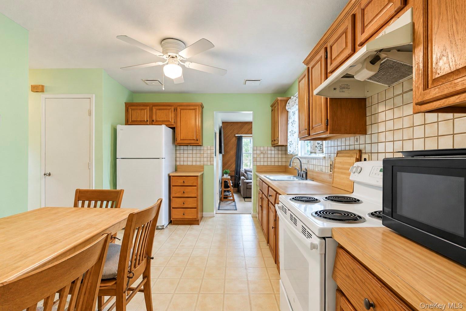 33 Oak Forest Drive — photo 22