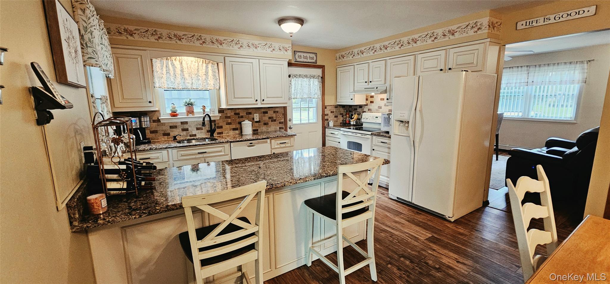243 Wavecrest Drive — photo 4