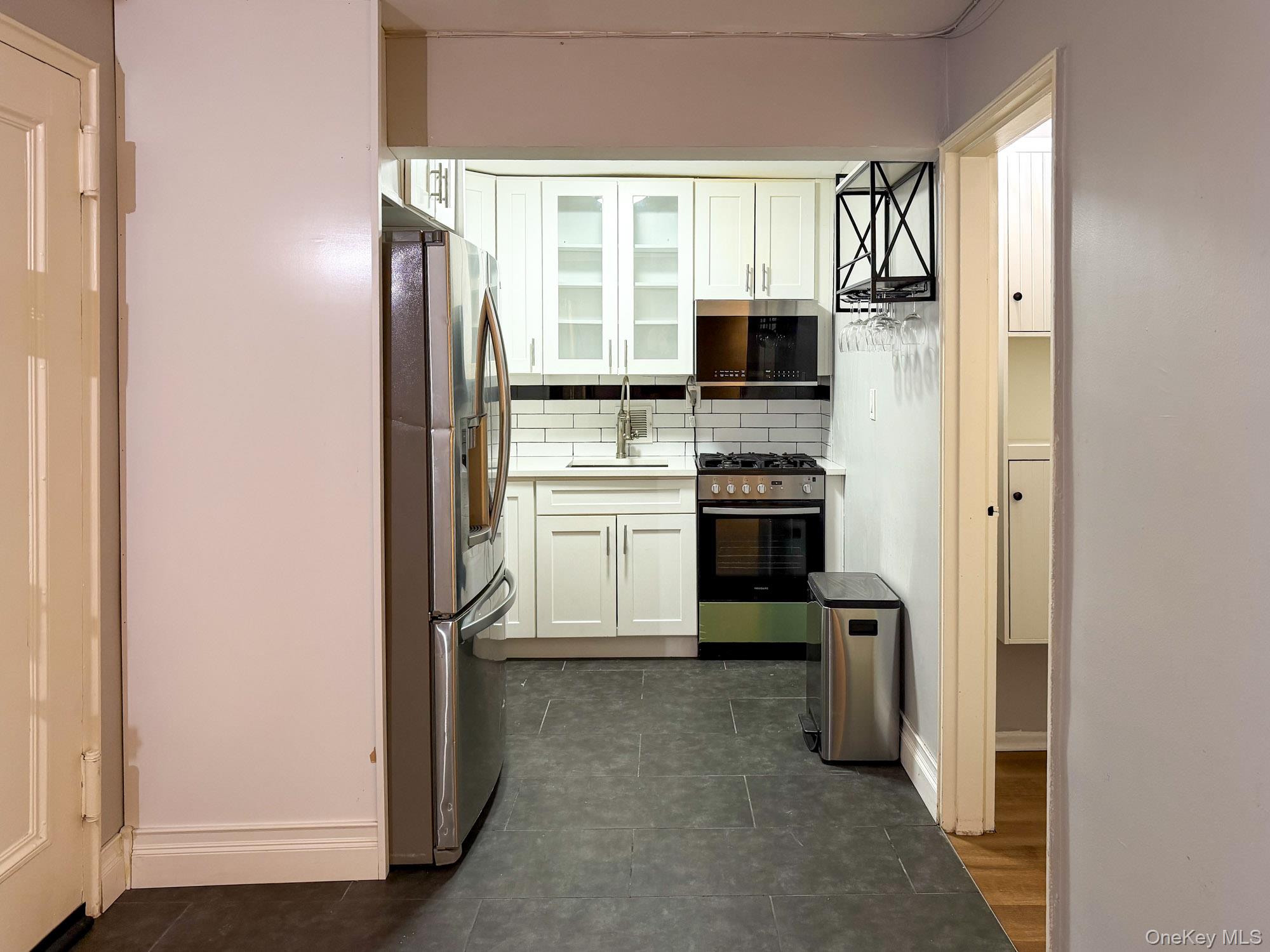 222 Smith #3B — photo 12