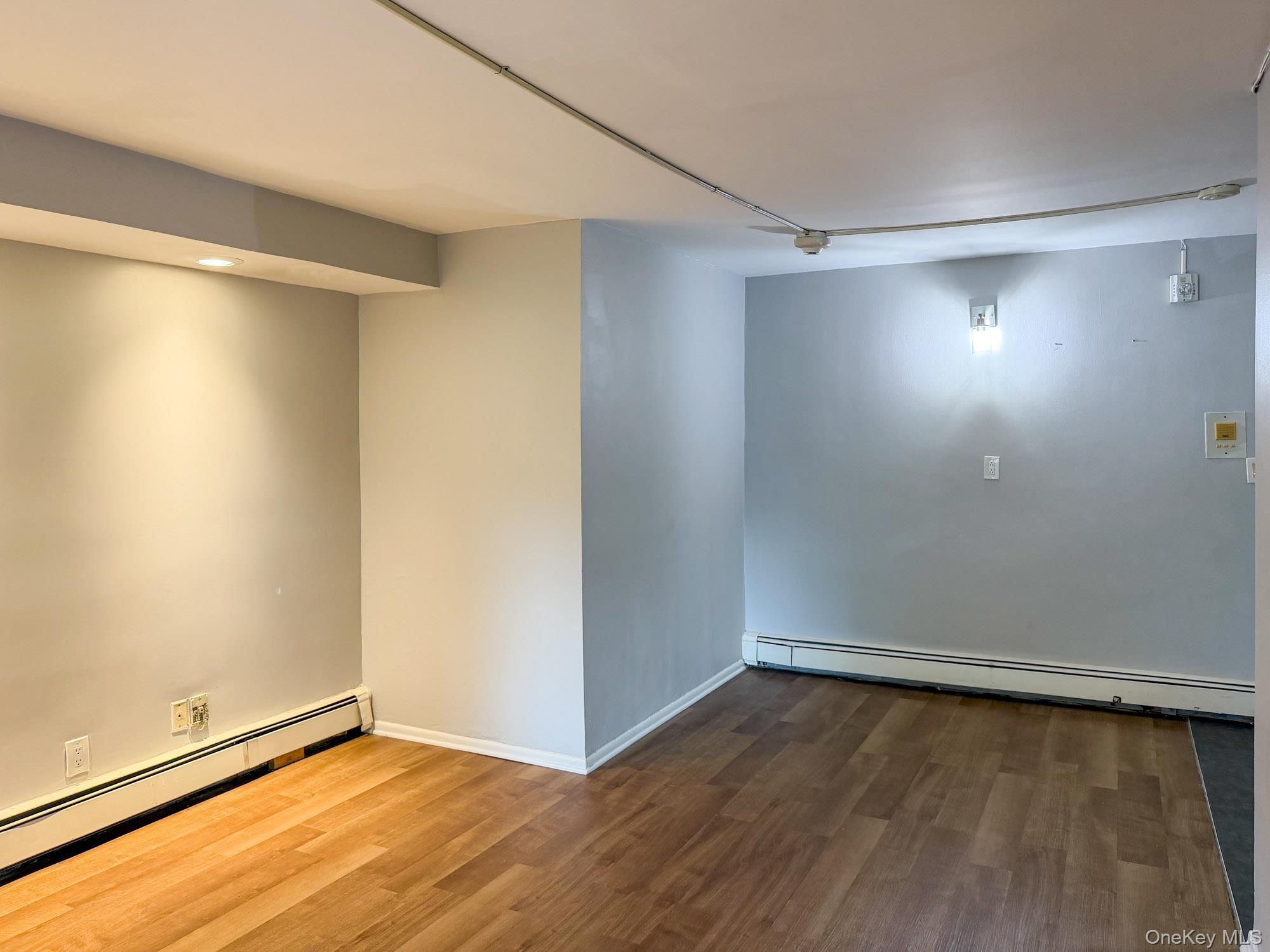 222 Smith #3B — photo 18