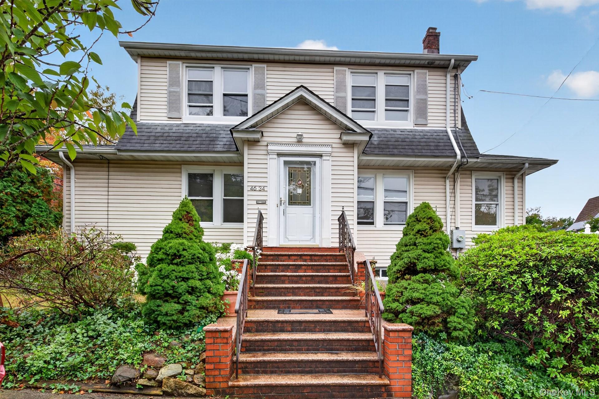 4634 Iris Lane, Great Neck