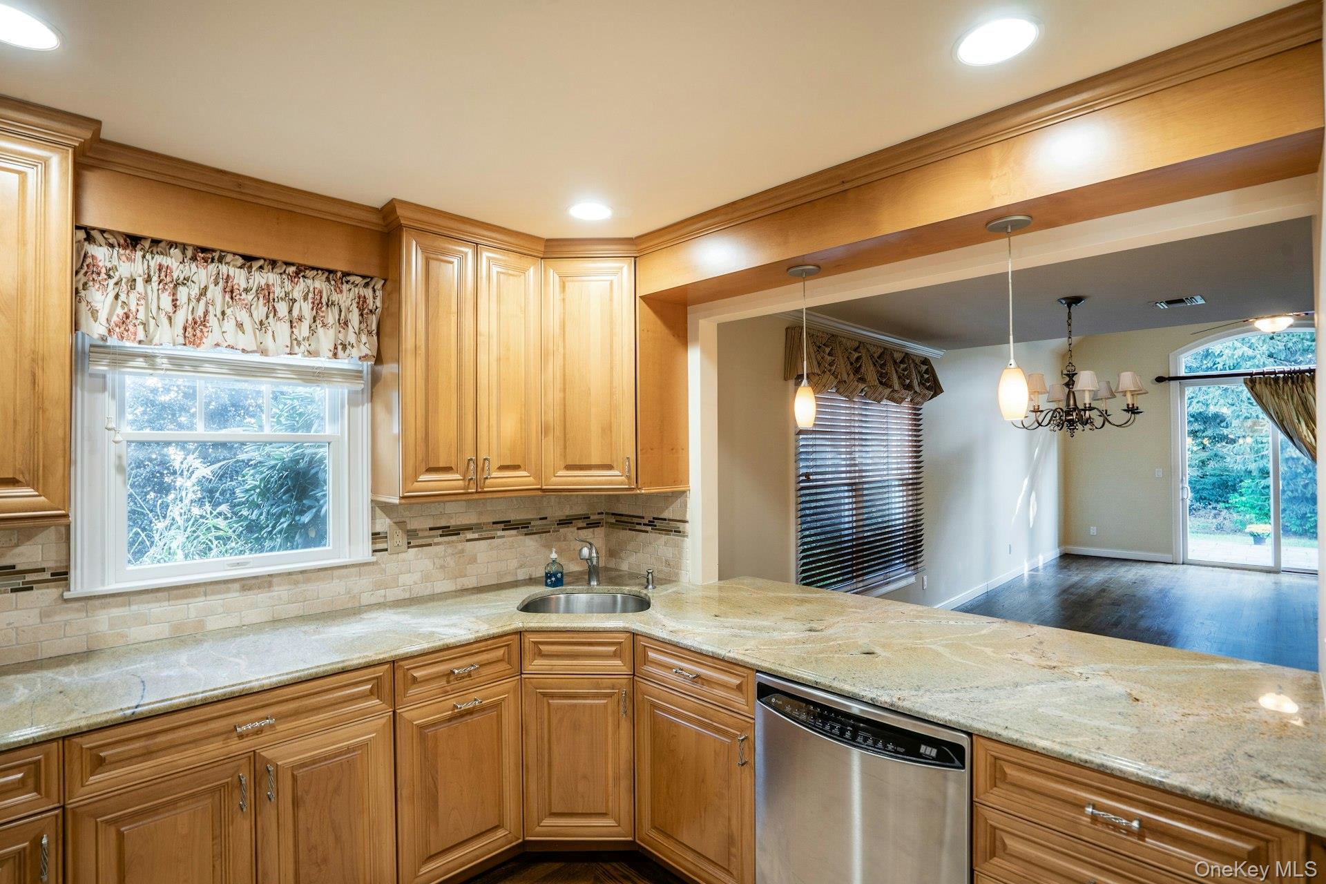 32 Coral Lane — photo 13