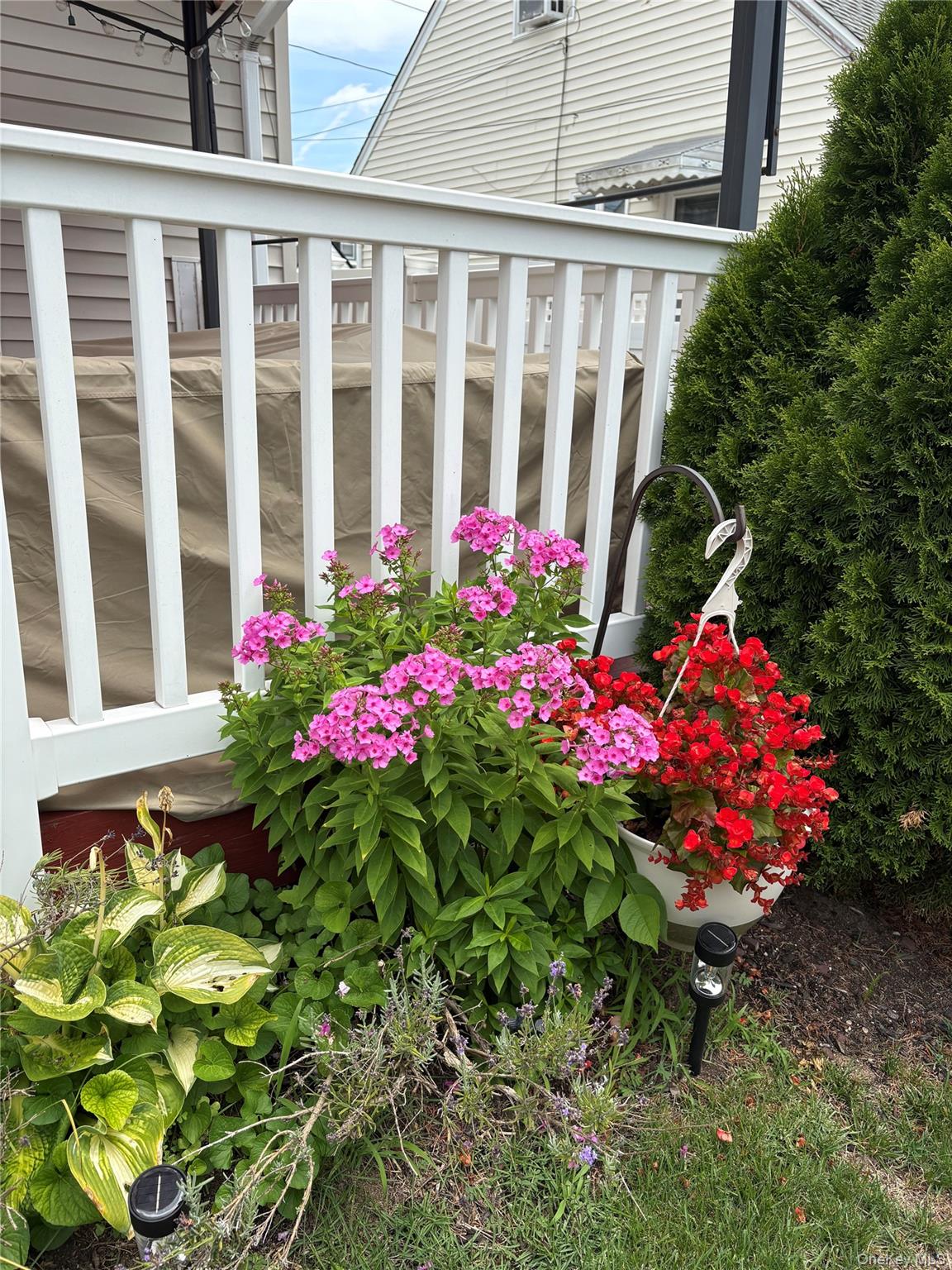 48 Teneyck Avenue — photo 33