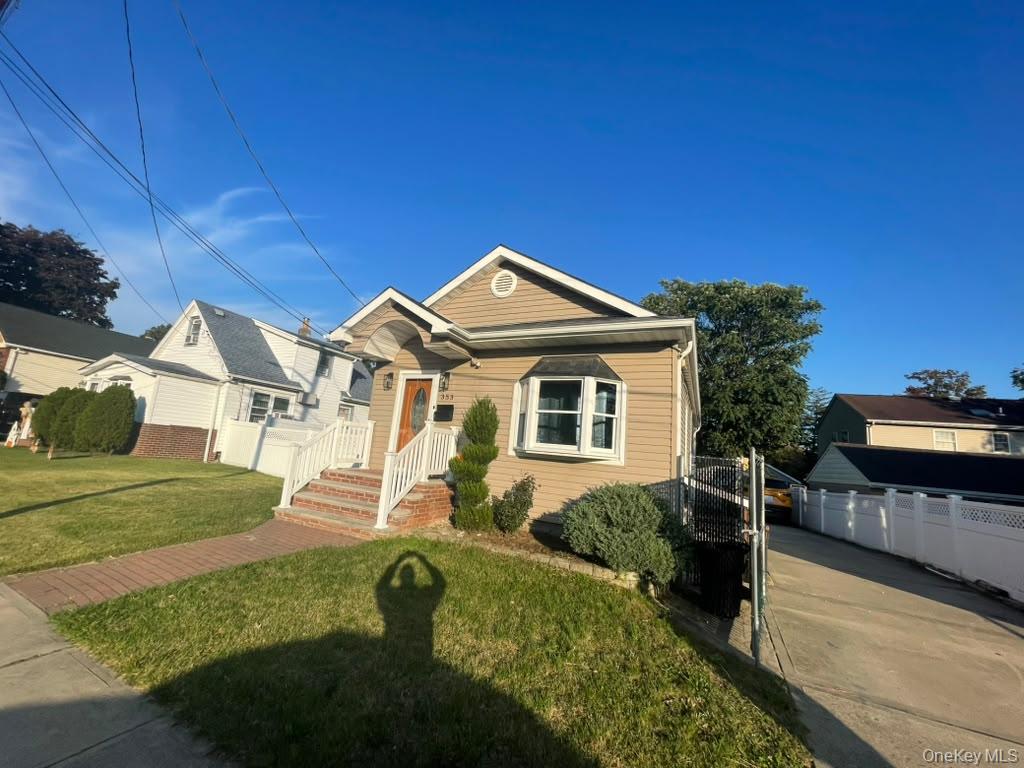 353 Benson Avenue, Elmont