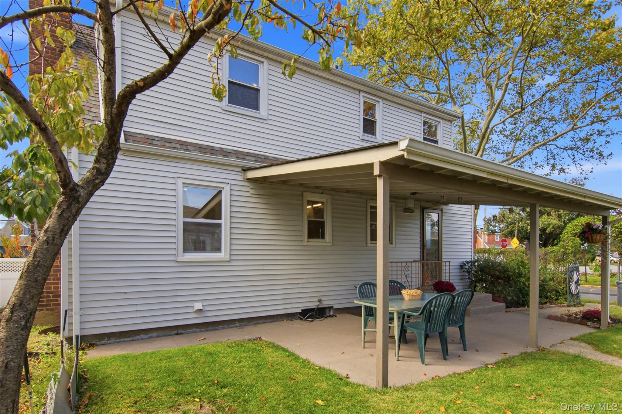 336 Herricks Road — photo 26
