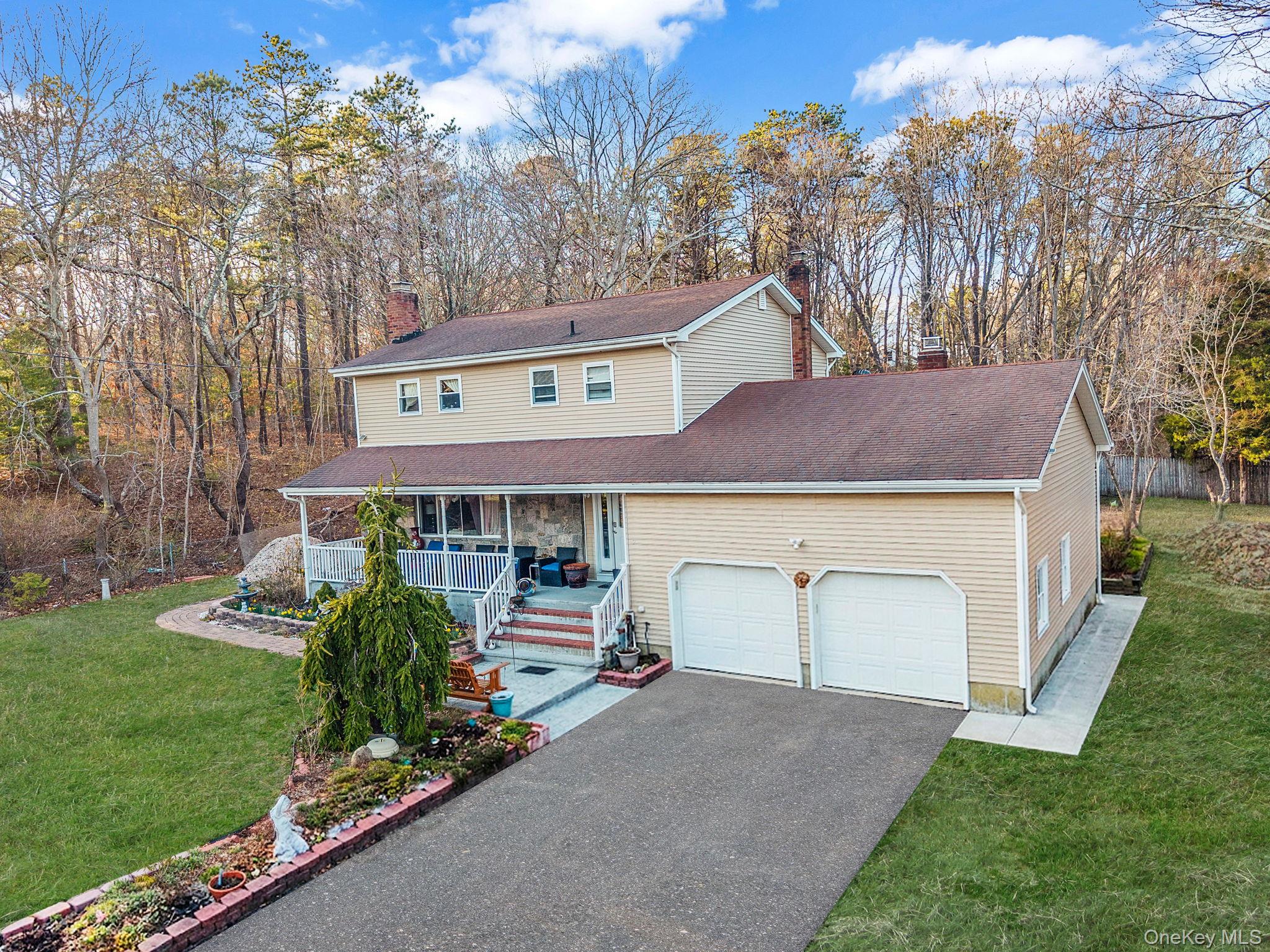 231 Woodside Avenue, Patchogue