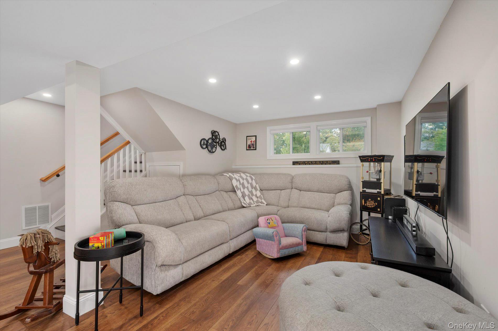 46 Parnell Drive — photo 17