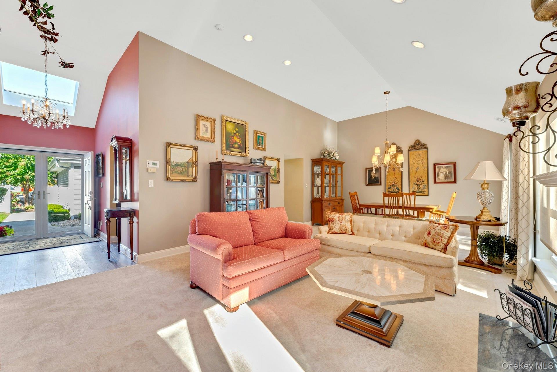 129 Captains Court — photo 4