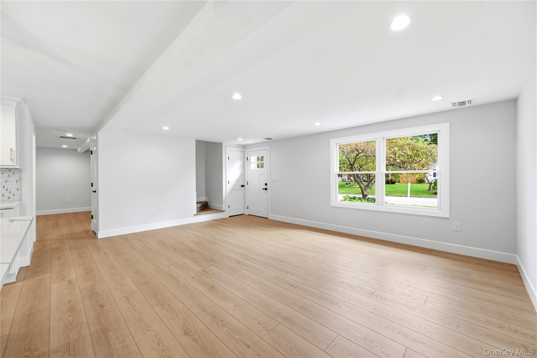 22 Woodbrook Drive — photo 6