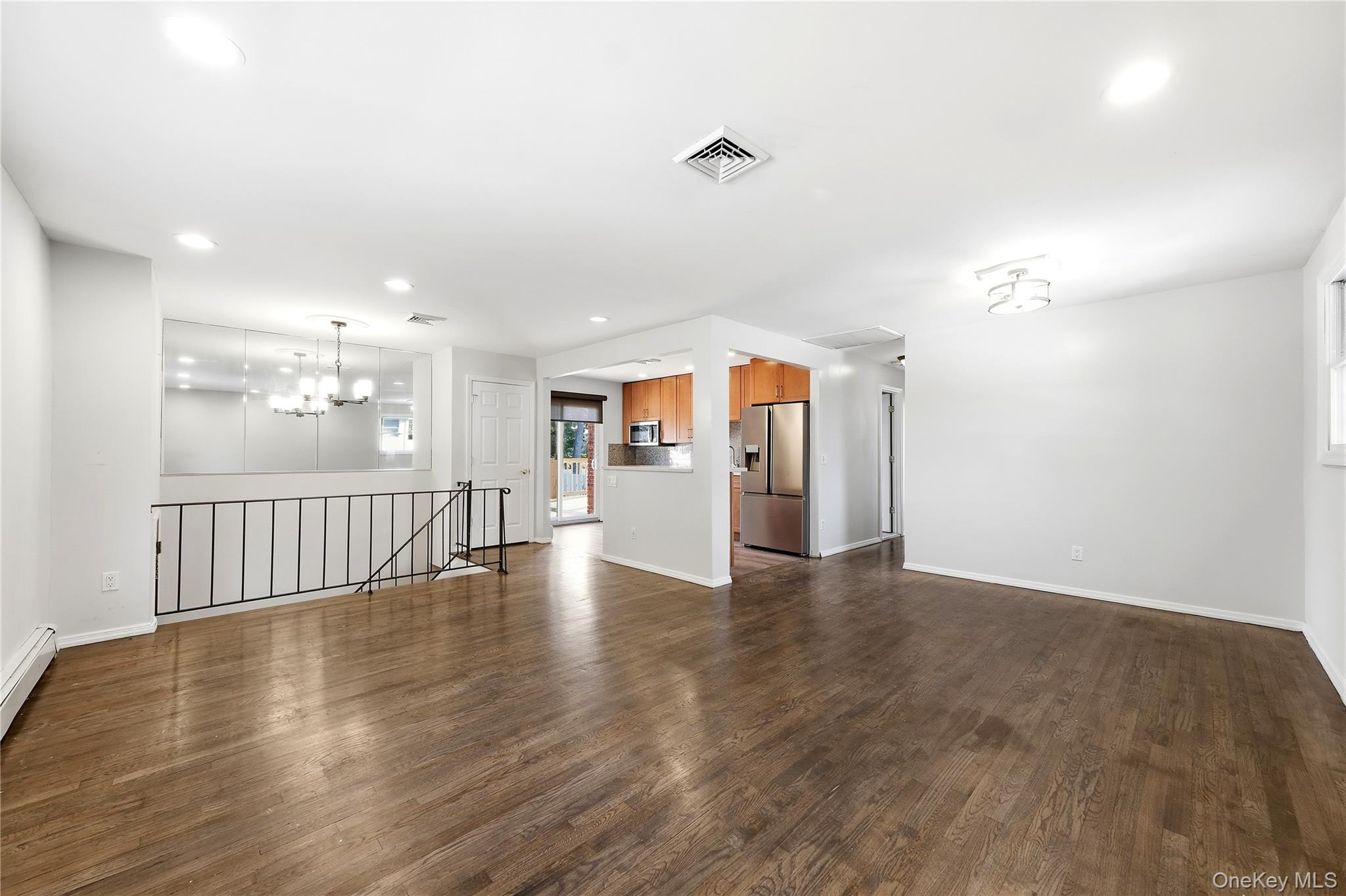 1362 Hummel Avenue — photo 12