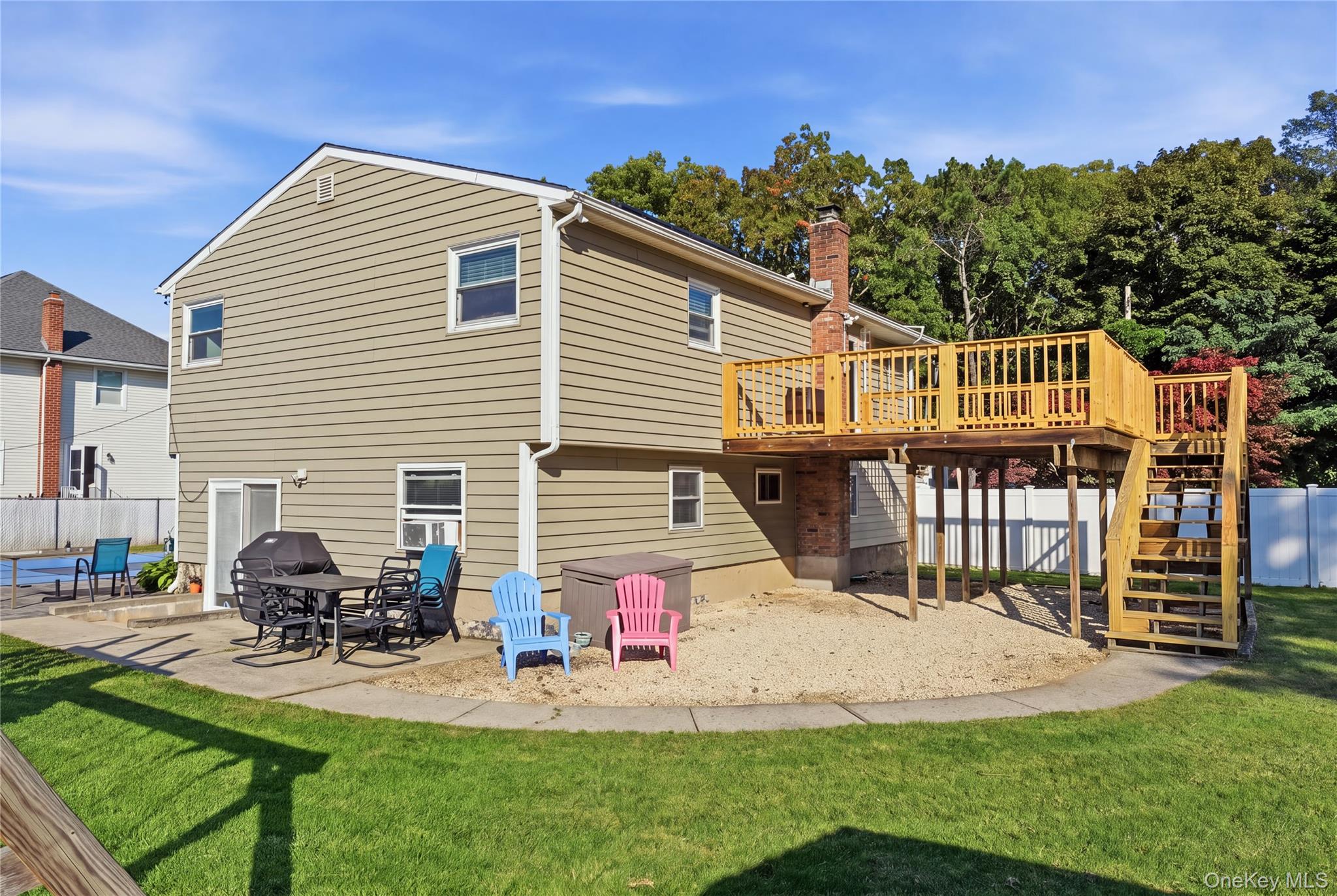 1362 Hummel Avenue — photo 32
