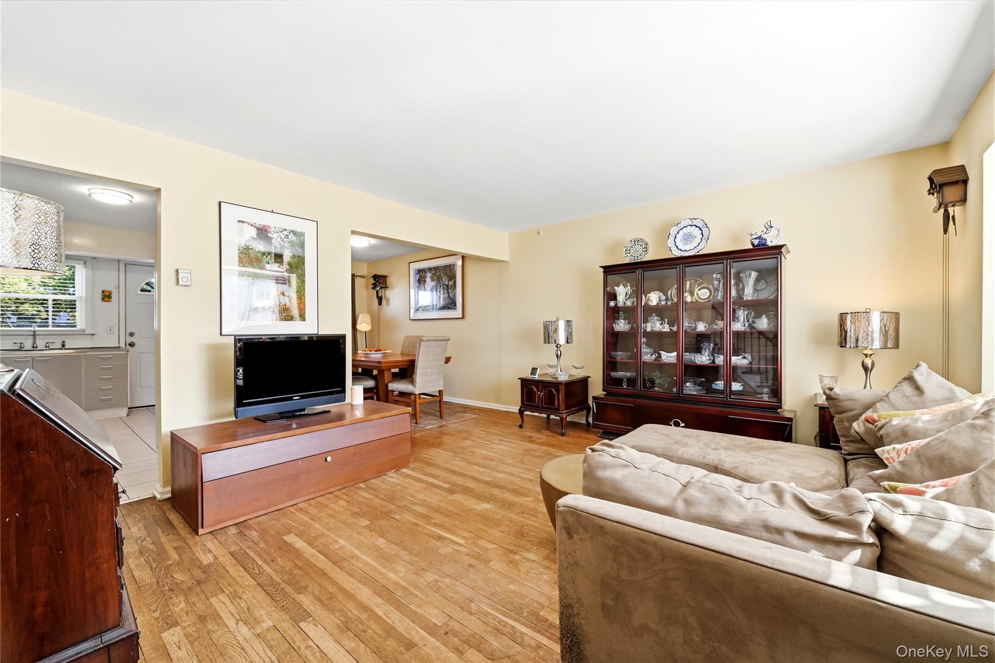 217 Rutherford Avenue — photo 8