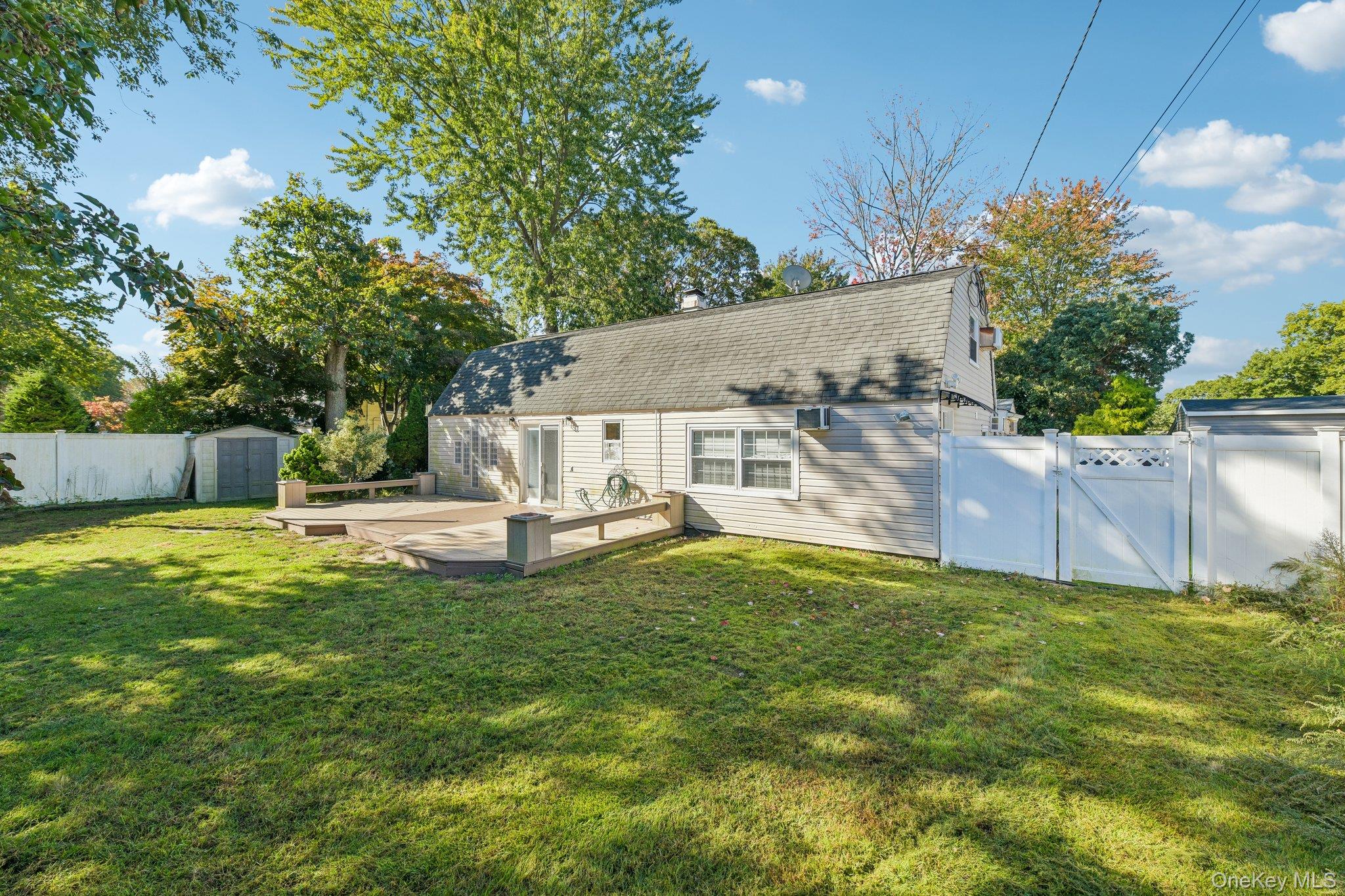3 Reydon Way — photo 44