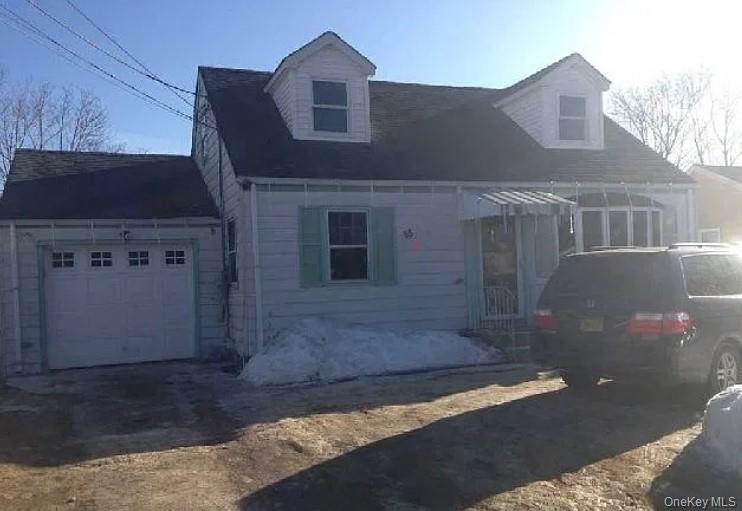 65 Hilliard Avenue, Central Islip