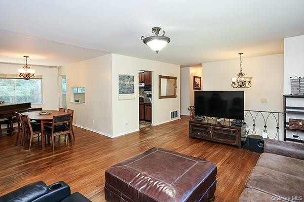 108 Sugar Toms Lane — photo 3