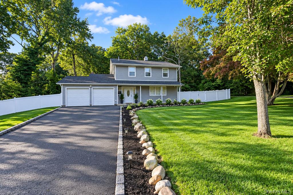 102 Patchogue Drive — photo 3