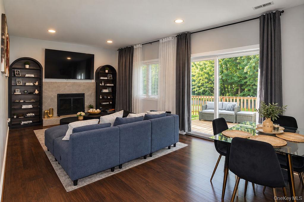 102 Patchogue Drive — photo 6